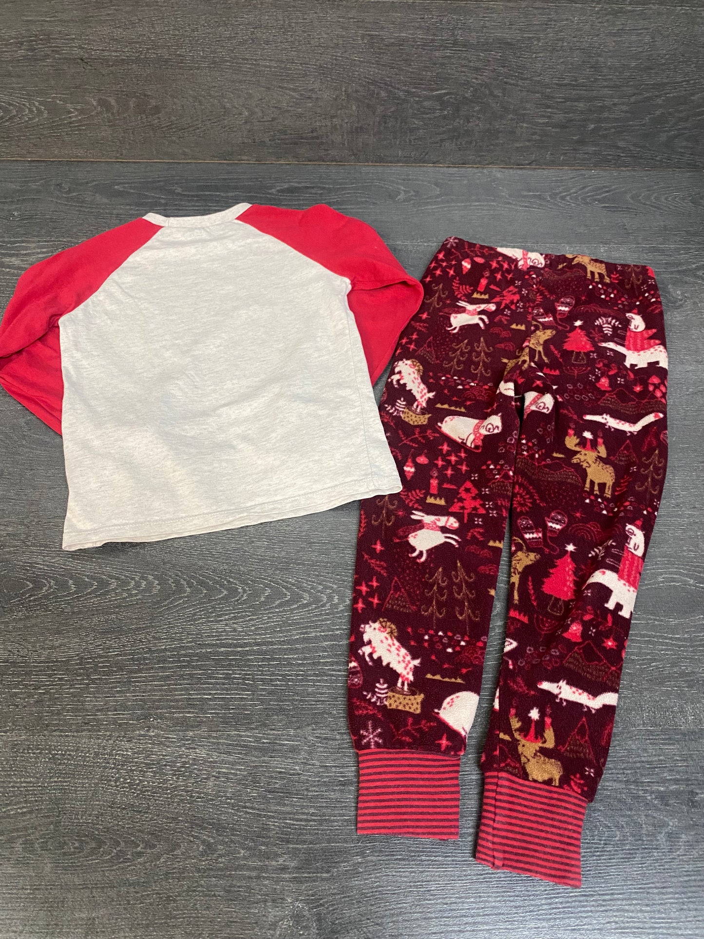 Friperie - pyjama - 6 ans -