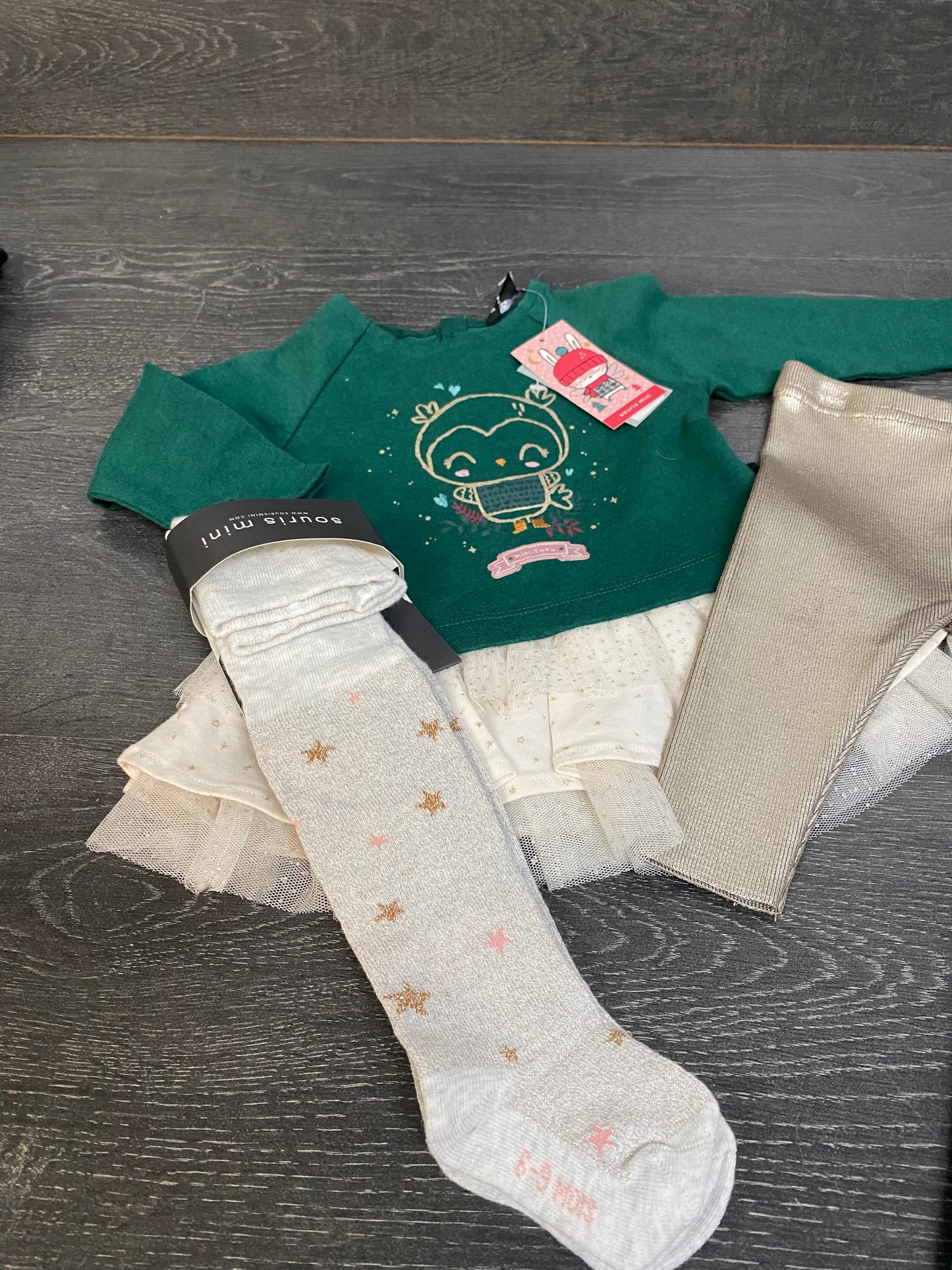 PROMO NOEL 45$ - TOUT en 6- 9 mois - Neuf - souris mini 4 mcx