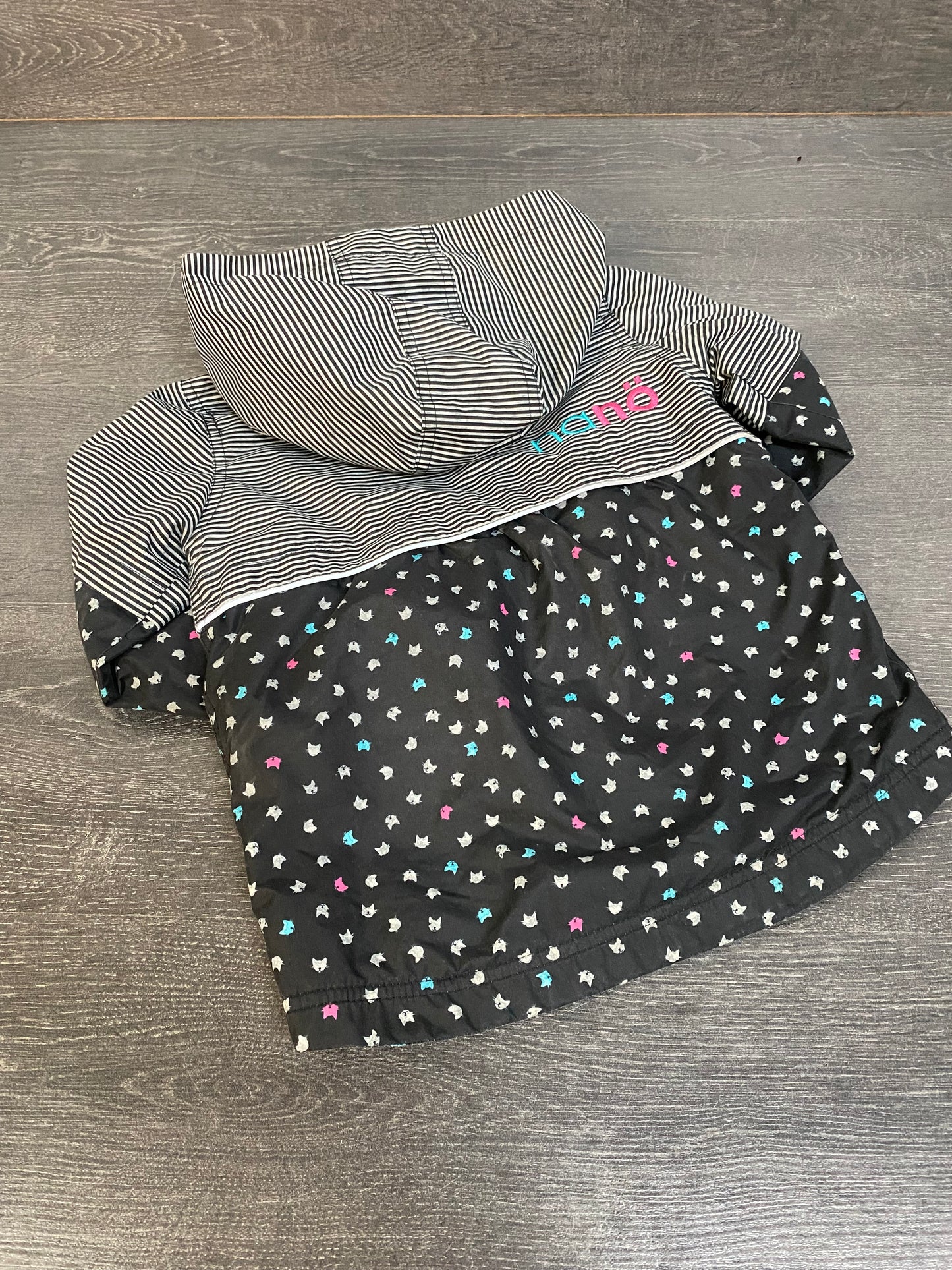 Friperie - manteau automne - noir et fuschia - nano - 5 ans