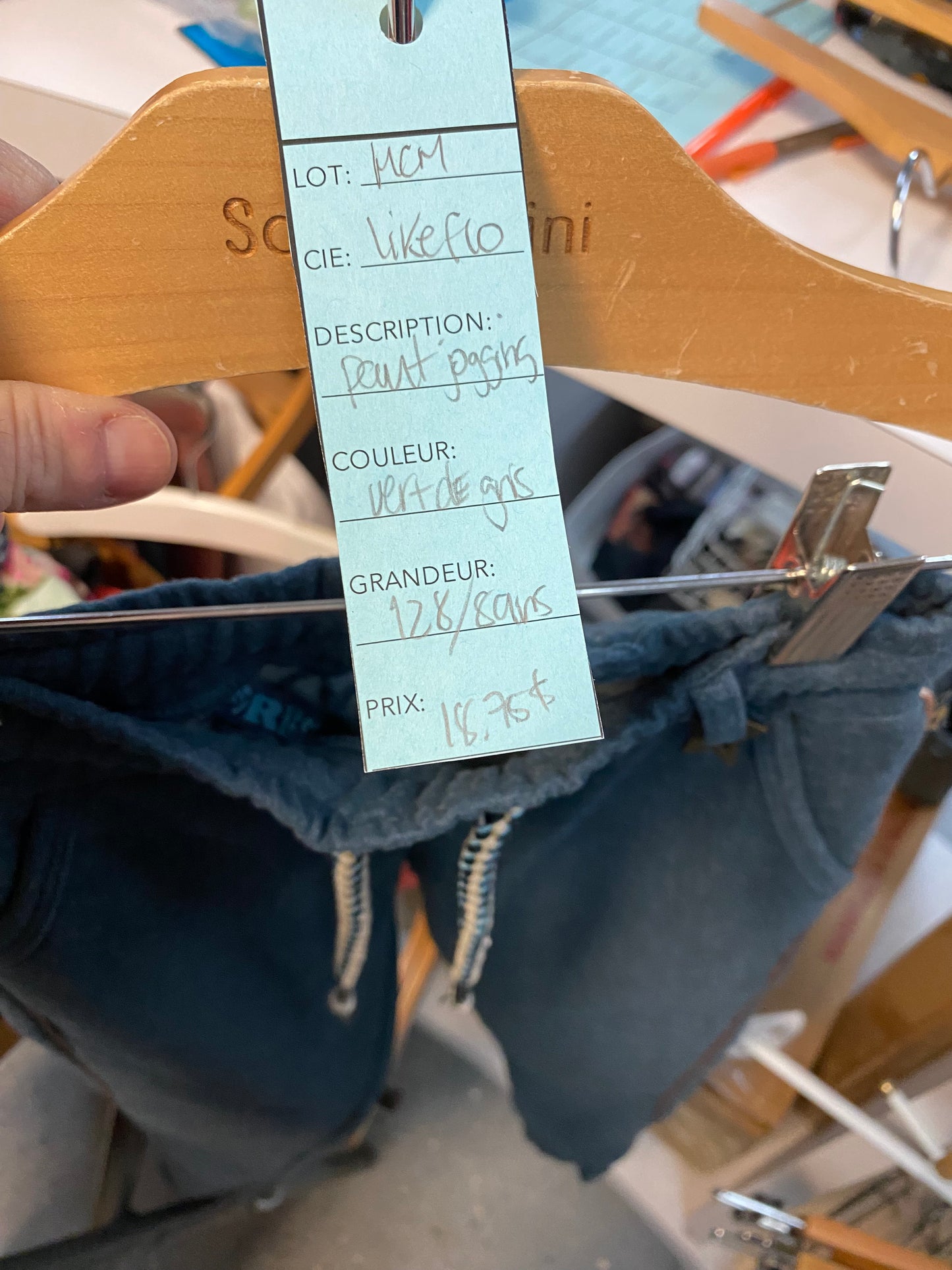 Friperie - like flo - pantalon jogging - gr 128/ 8 ans