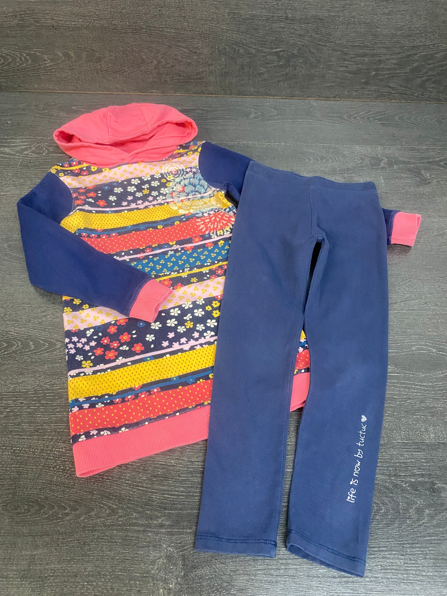 Friperie - tunique et legging - 5 ans - tuc tuc