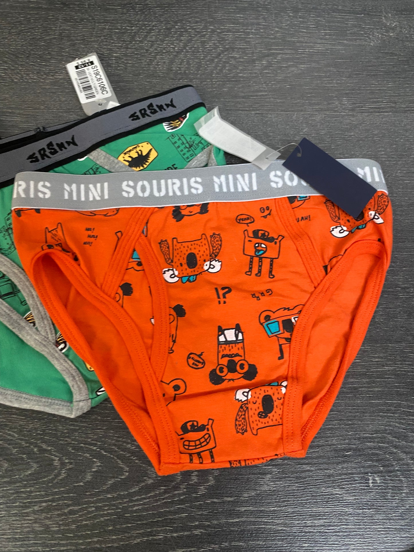 Lot 4 sous vetement - 11-12 ans - neuf - souris mini