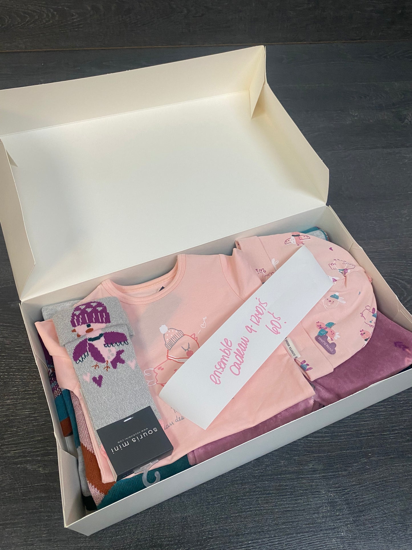 Boite cadeau - 9-12 mois - 60$