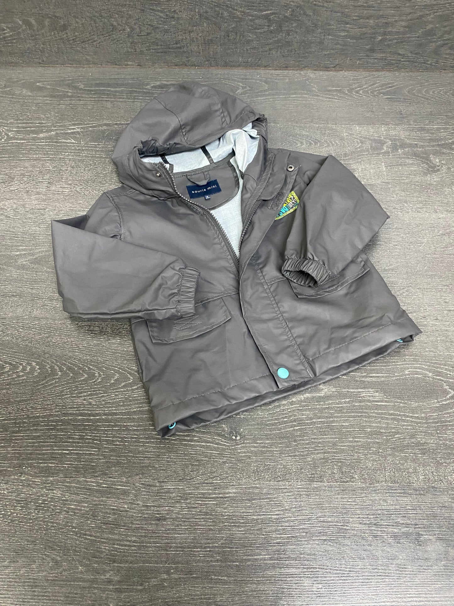 Friperie - veste de pluie - pantalon polar et tuque polar - 3 ans
