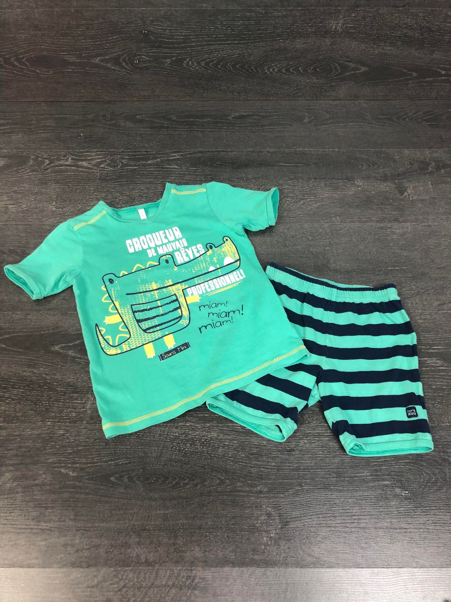 FRIPERIE - pyjama - 5-6 ans