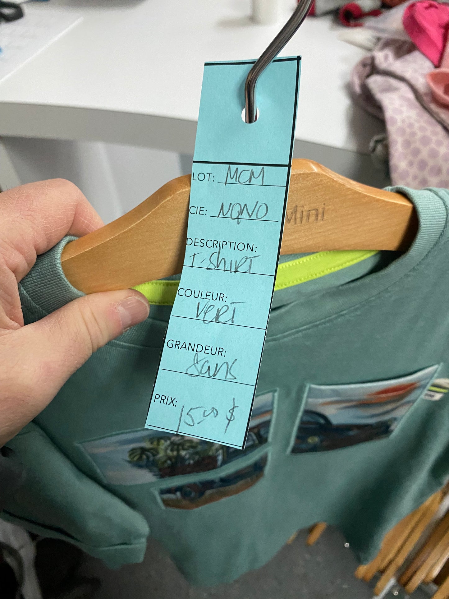 Nano - t shirt - 8 ans - neuf - vert