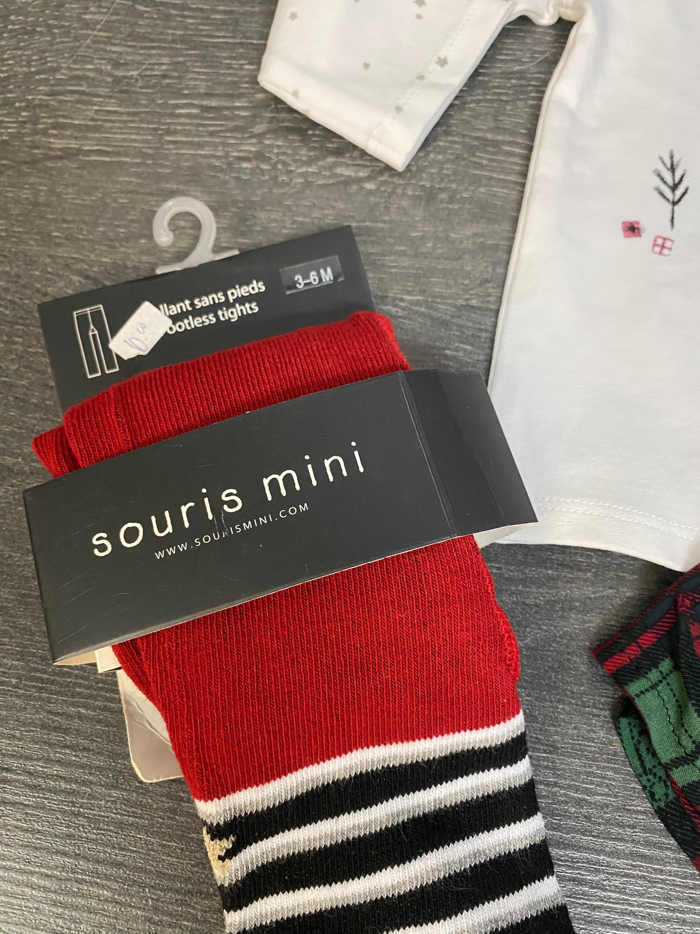 PROMO DE NOEL 40$ - Petit lot de 3-6 mois - souris mini -  neuf