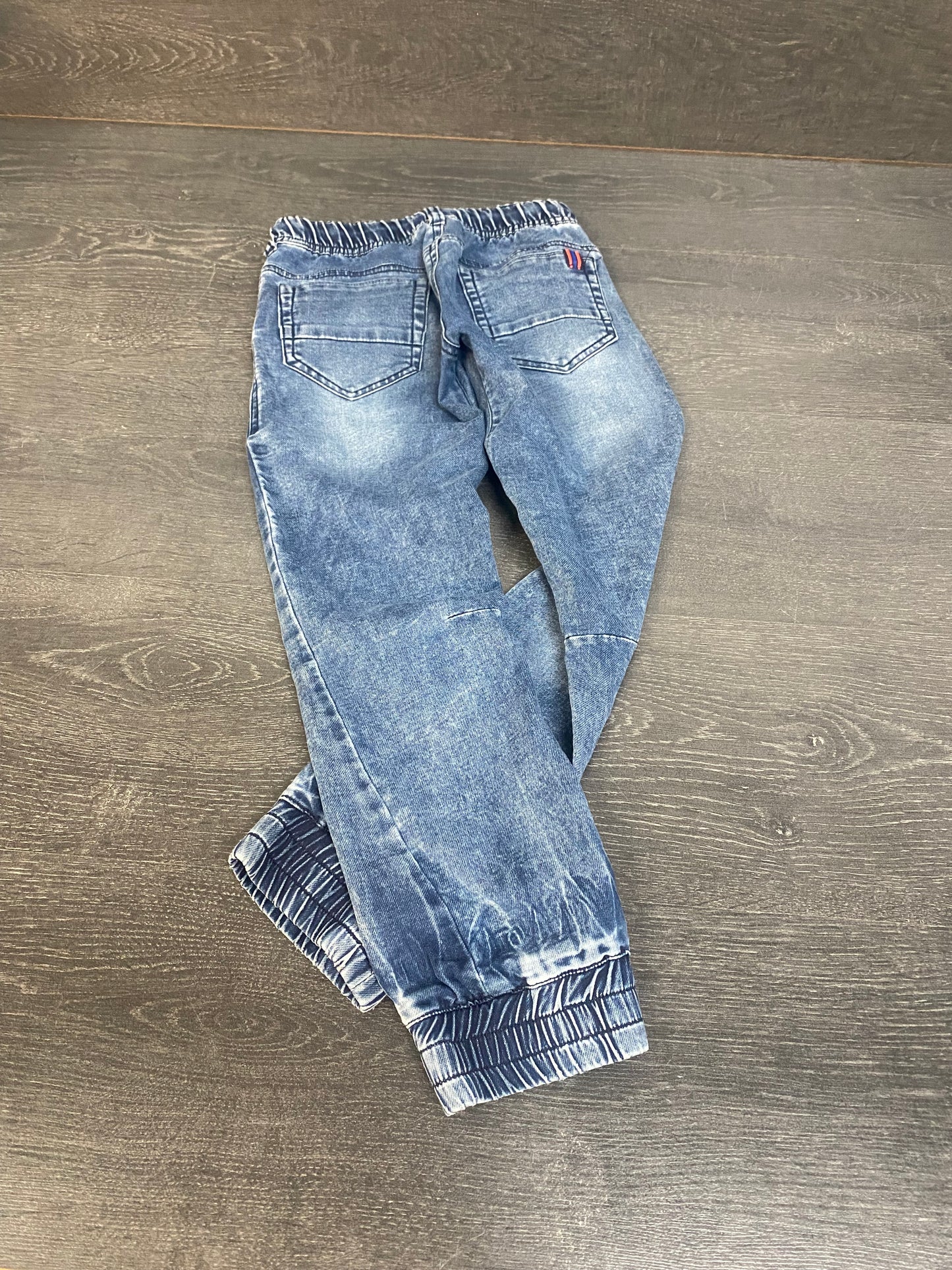 Friperie B. Nosy - jeans jogger - gr 122/128 (7-8 ans )