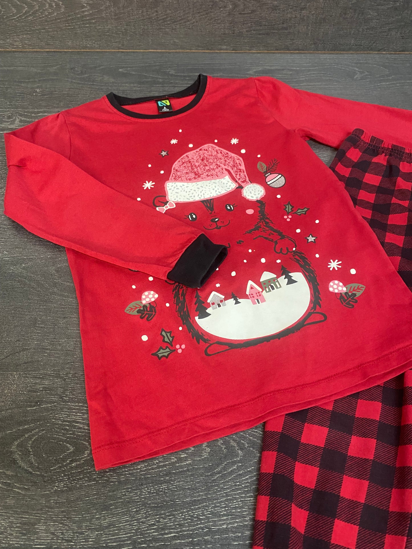 Friperie - nano - pyjama - 6 ans -