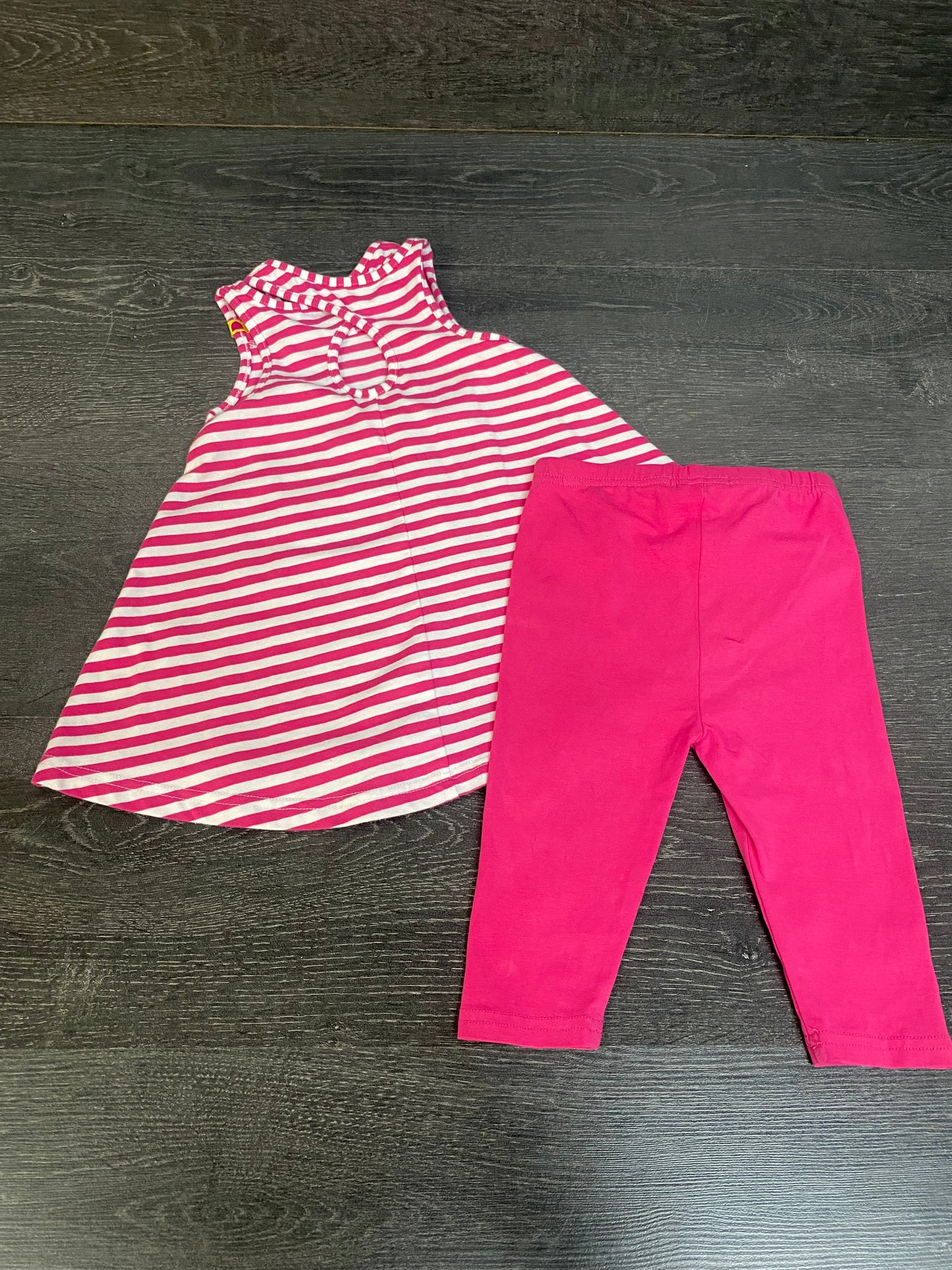 Friperie - 2x2 - 24 mois - fuschia