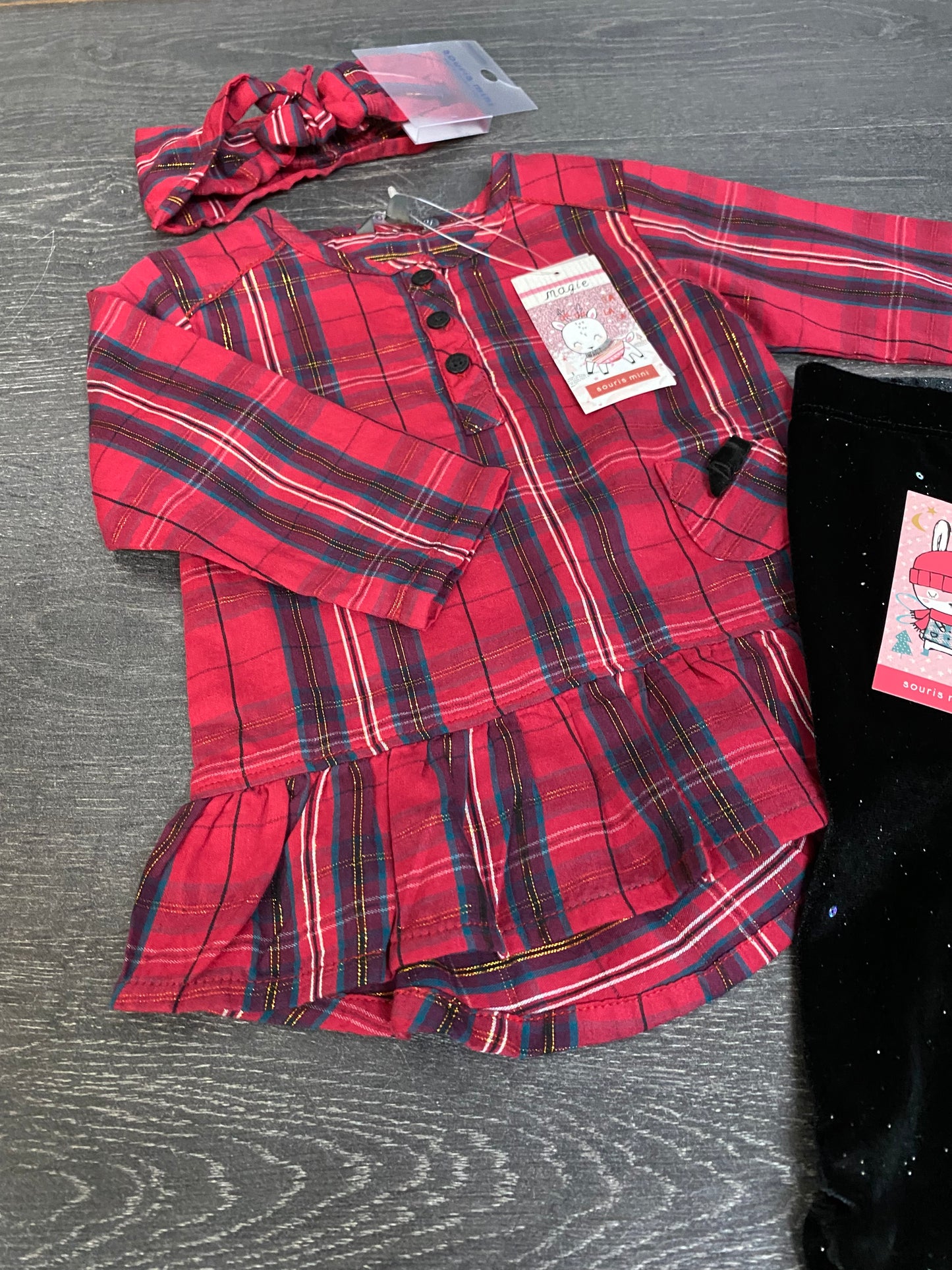 PROMO NOEL 35$ - TOUT EN 6-9 mois - 3 MCX et 1 accessoire