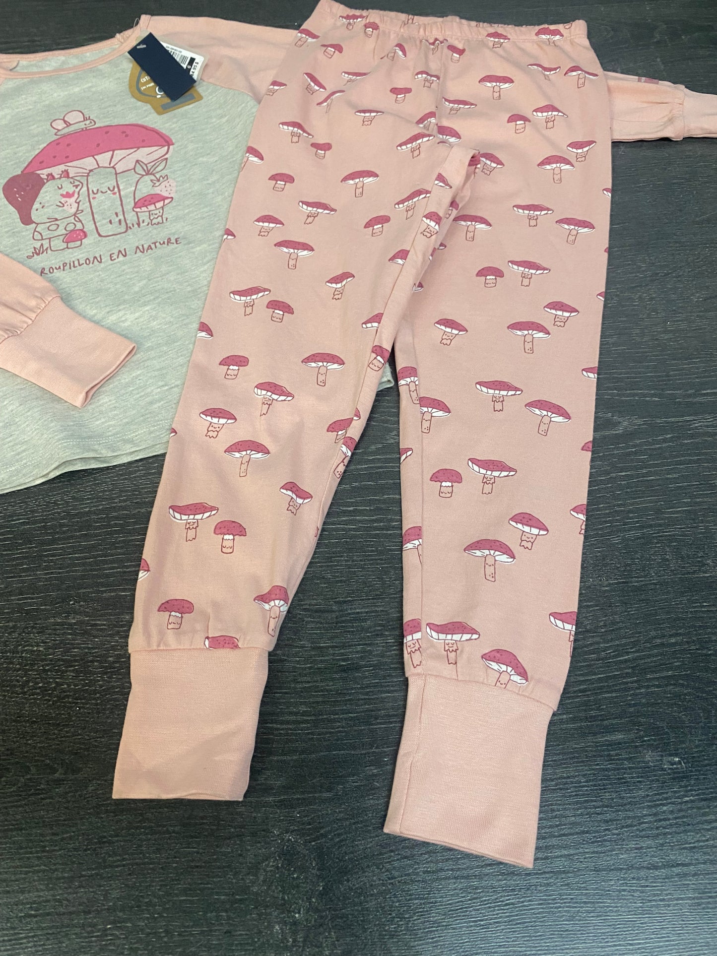 Reservé - cassandra biron - Pyjama - 6 ans - neuf - souris mini