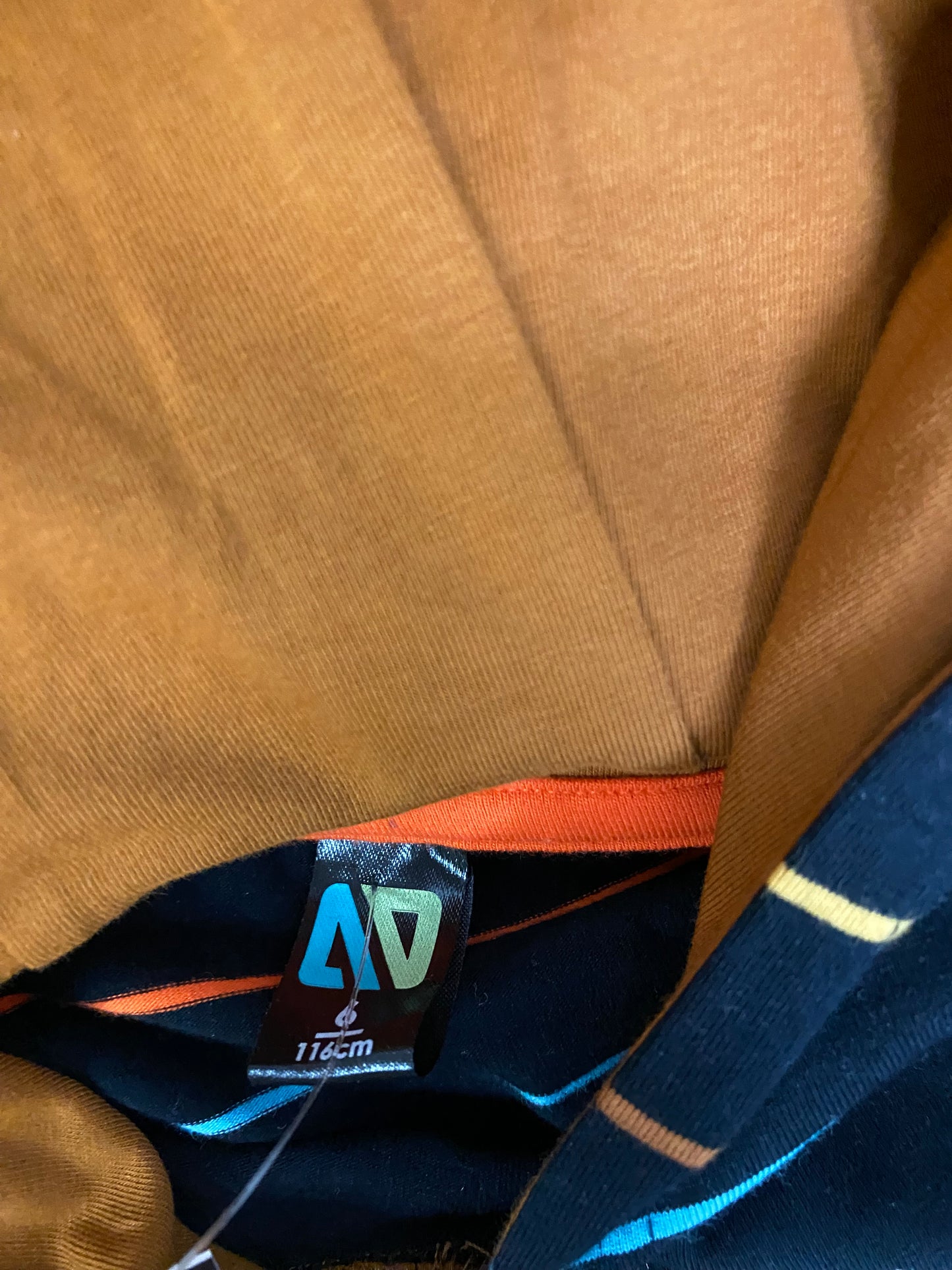 Manches 3/4 - nano - 6 ans - noir rayé