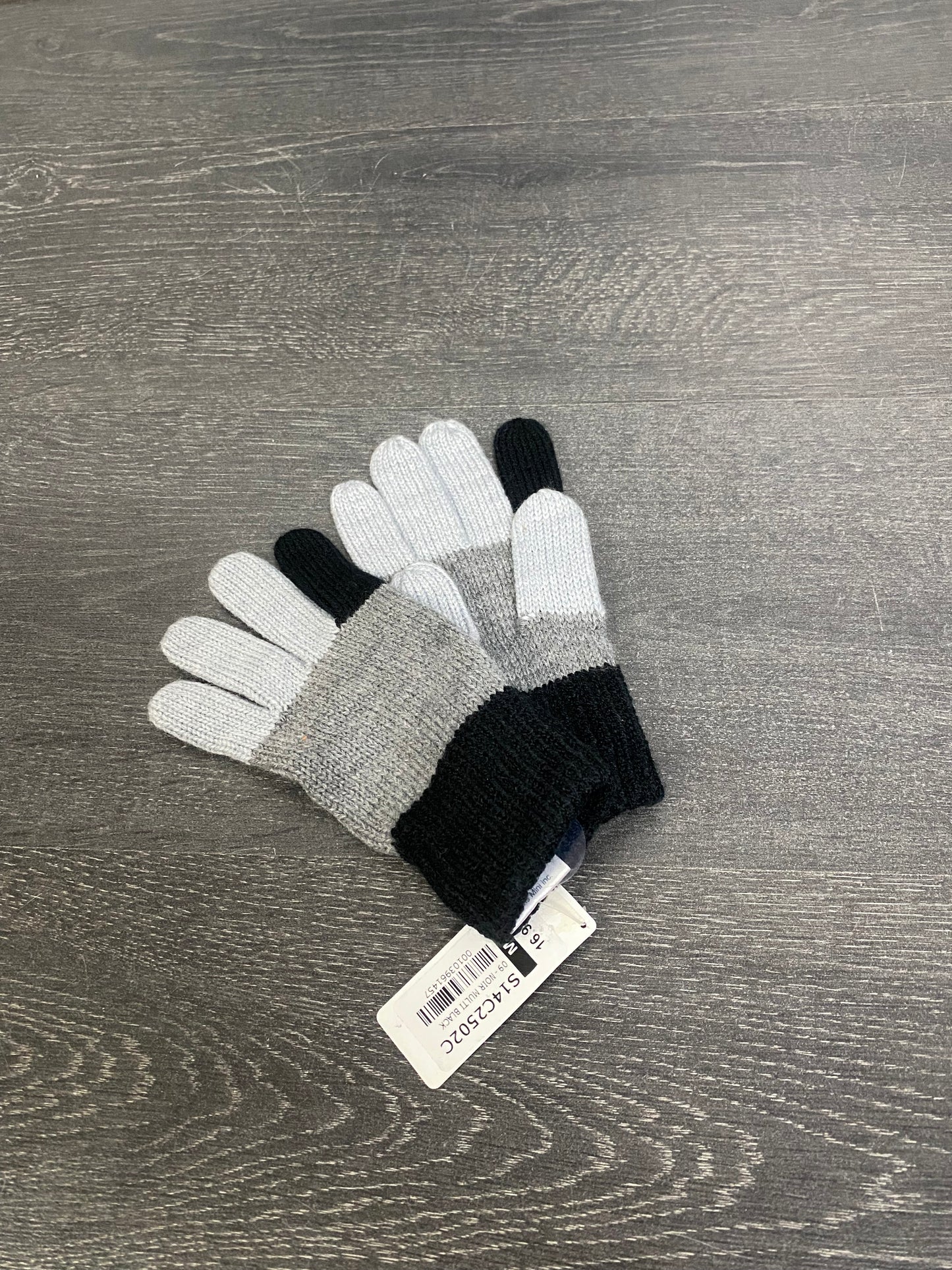 Promo 3$ - medium enfant - gants en tricot - 5-7 ans environ