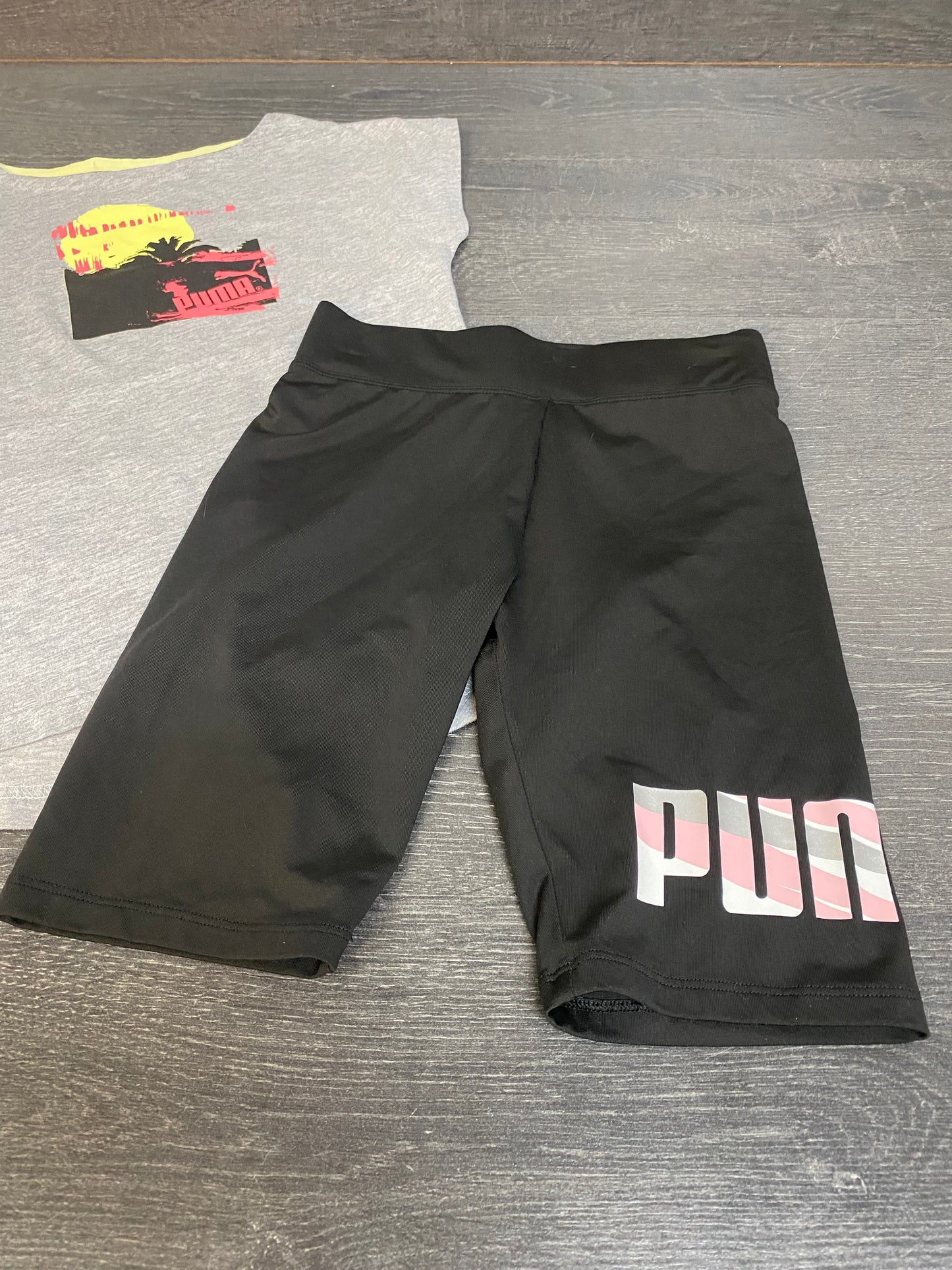 Friperie - parfait pour l’ecole - puma - 10-12 ans -