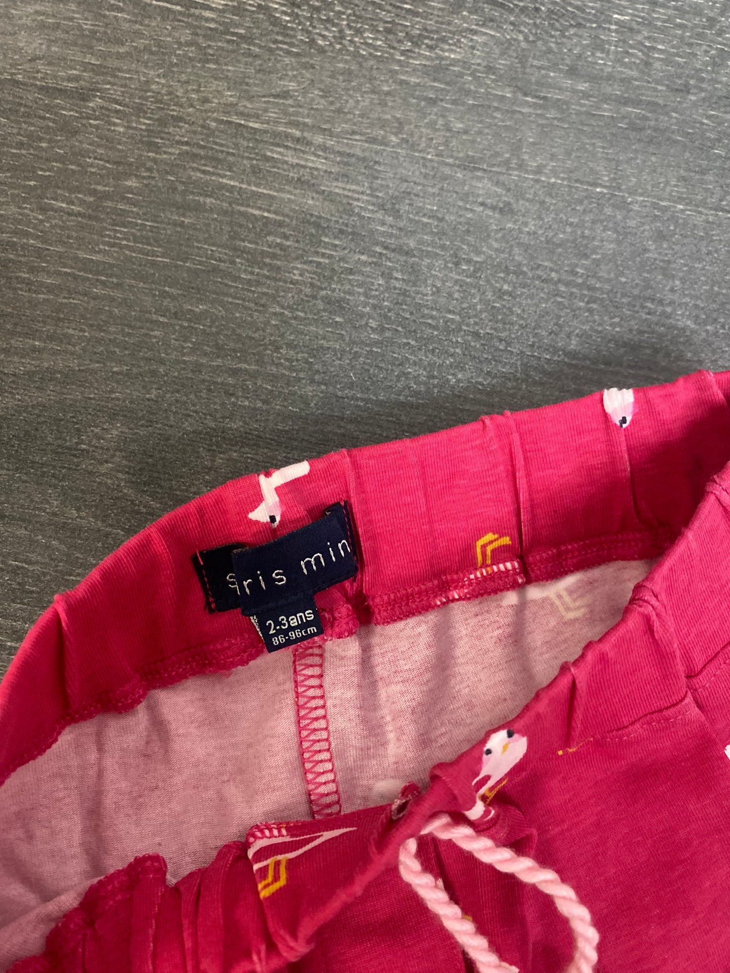 Friperie - short - mouette - 2-3 ans - comme neuve