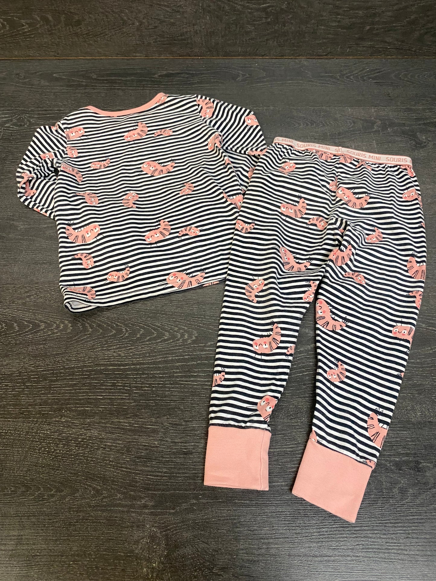 Reservé sandra ch -Friperie - pyjama - 4 ans - souris mini