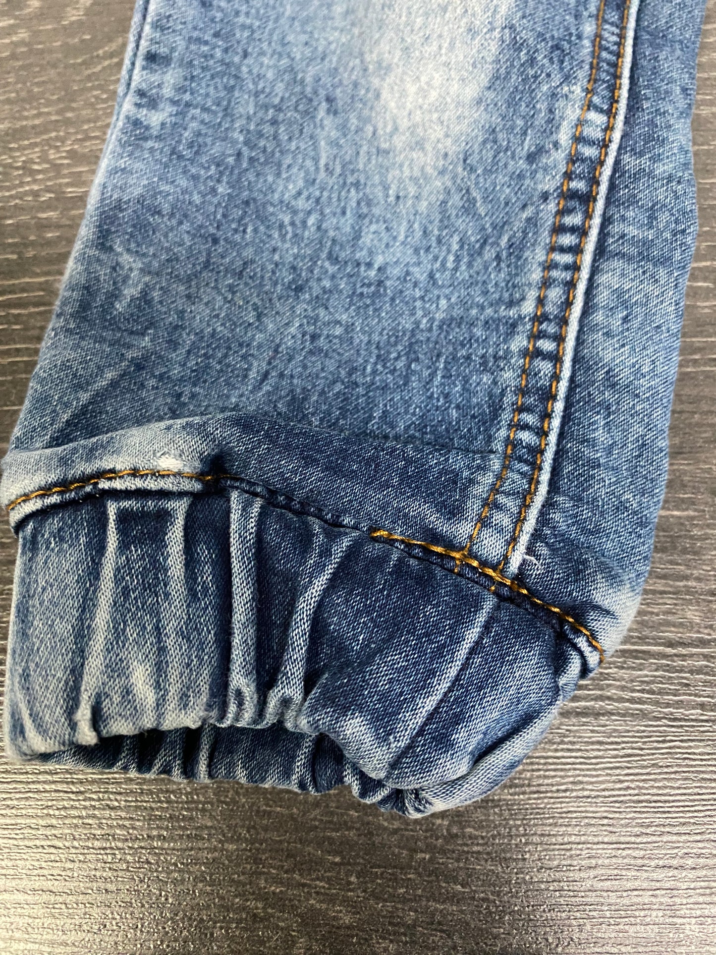 Friperie - manches longues et jeans ( voir la note ) 4 ans - souris mini