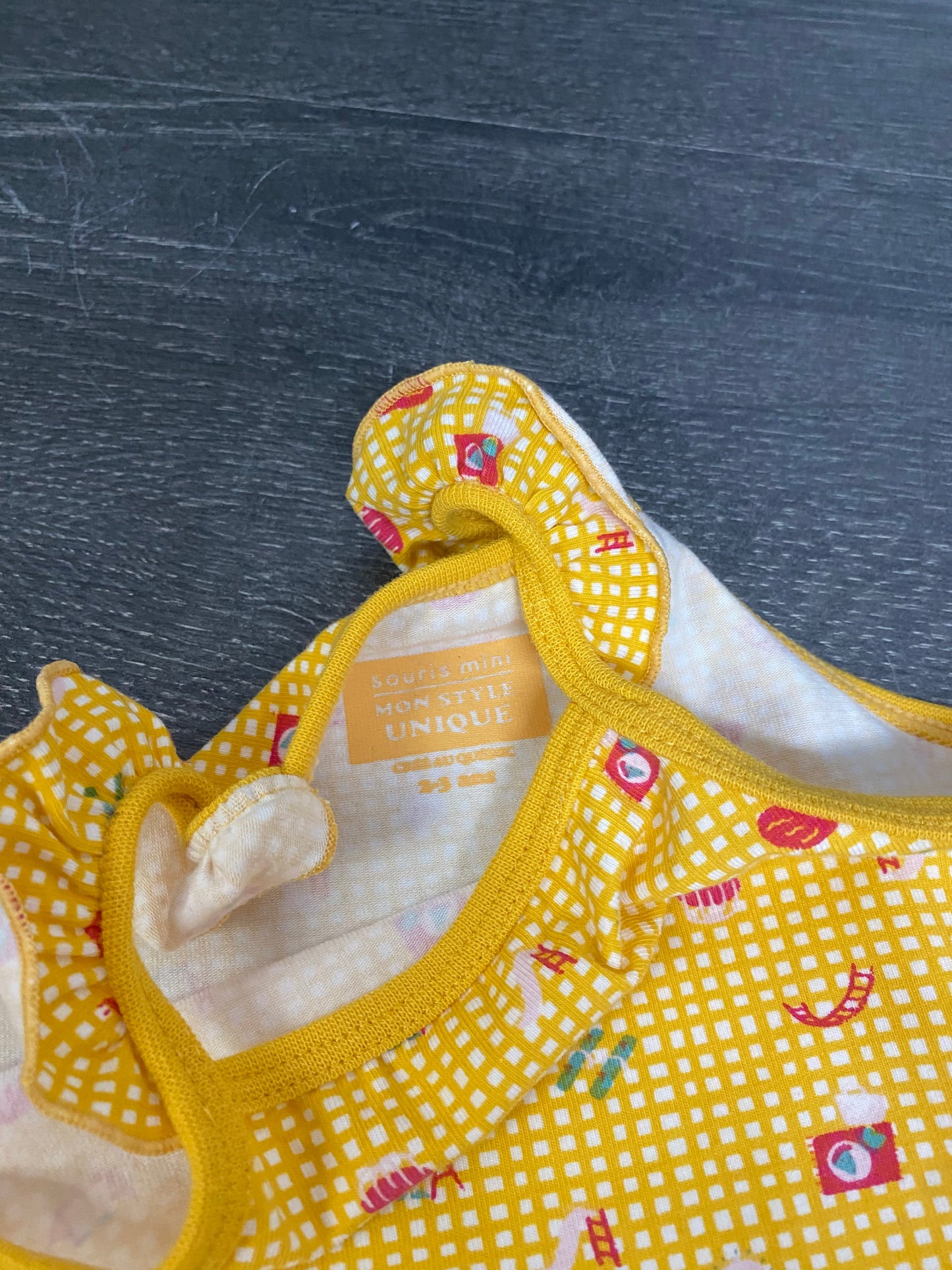 Friperie - cache couche - super bel etat - 2-3 ans