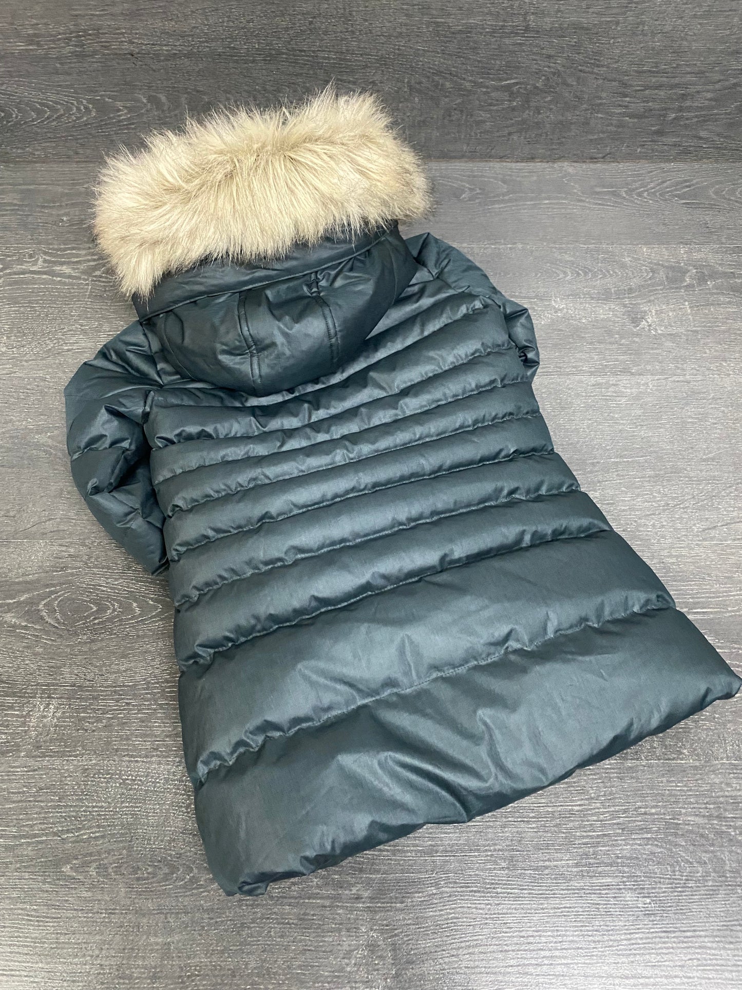 Friperie - manteau nano - 4 ans - hiver - tres bel etat