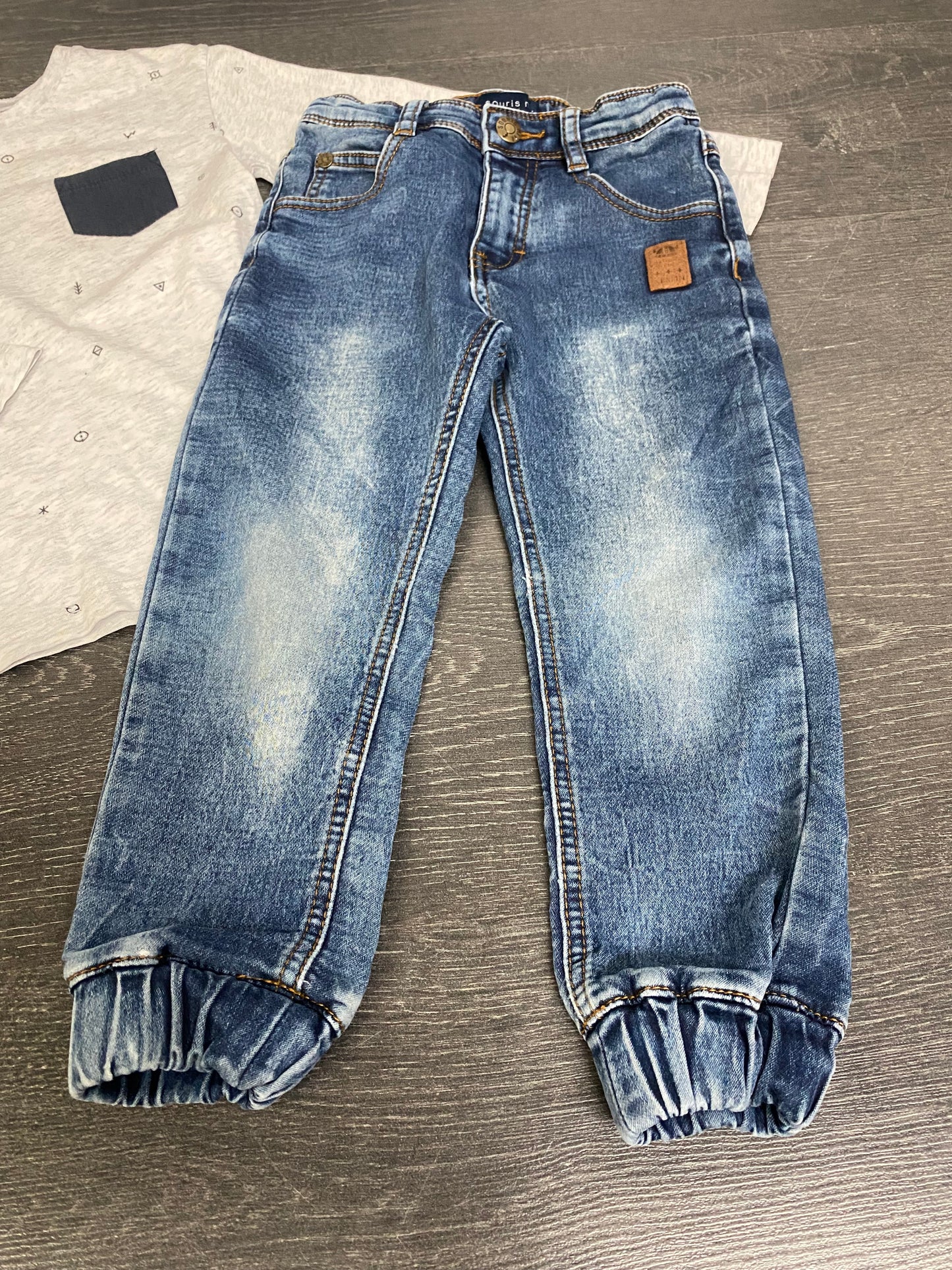 Friperie - manches longues et jeans ( voir la note ) 4 ans - souris mini