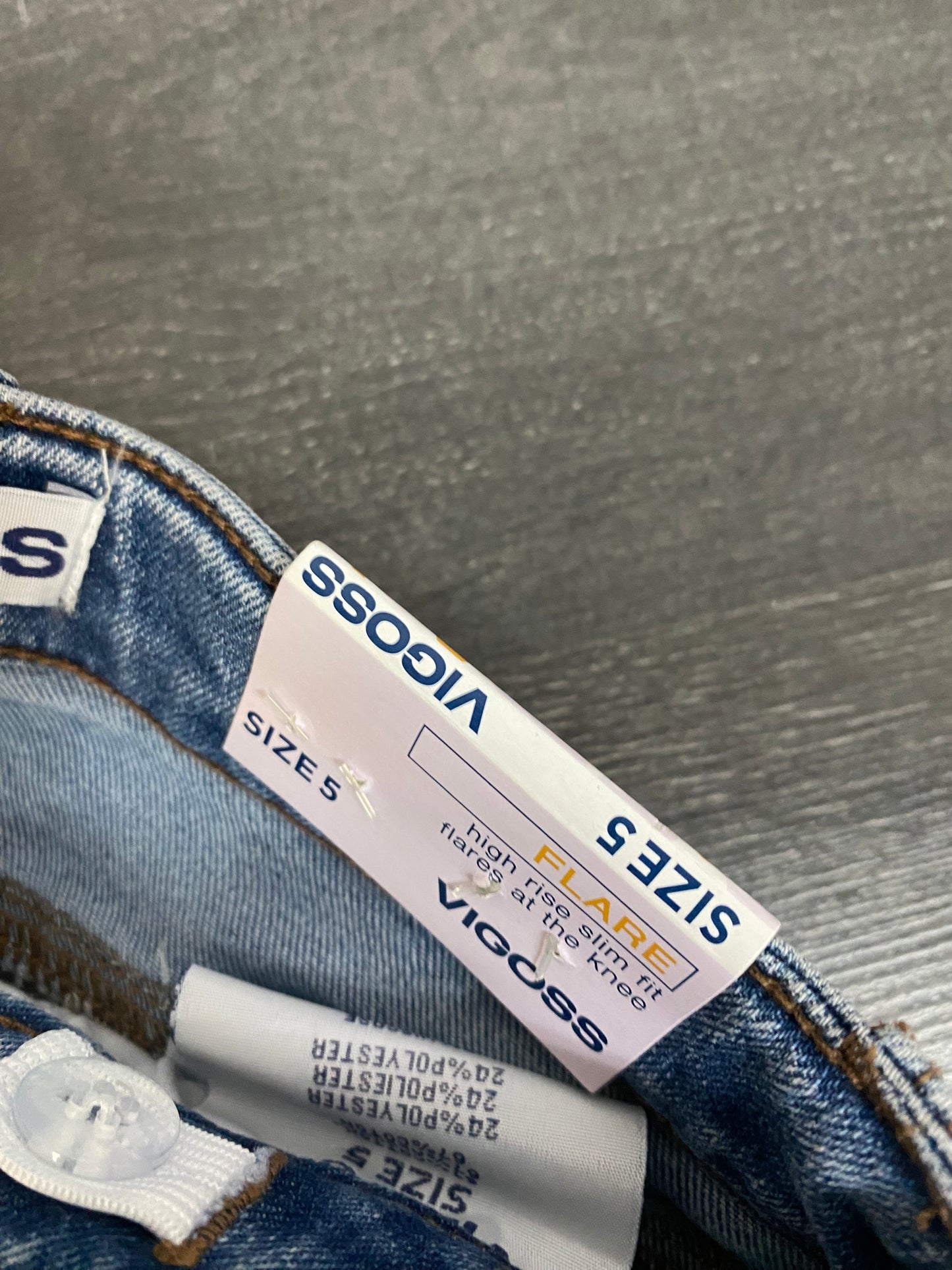 Jeans flare - vigoss - 5 ans - neuf