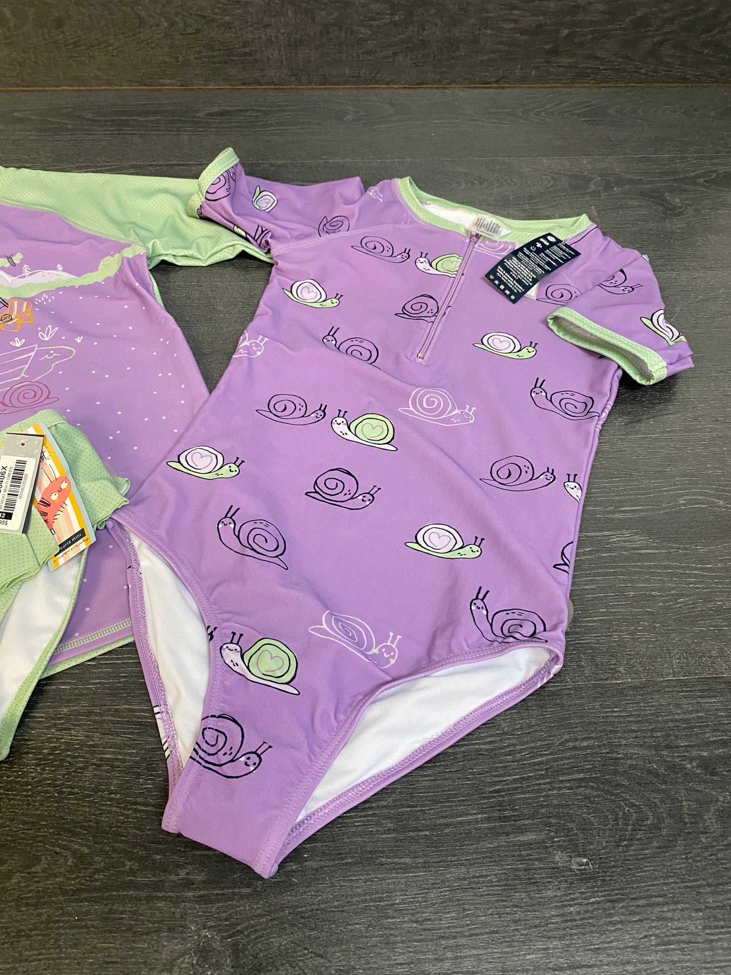 Reservé - Trio - one piece, rashguard et culotte bikini - 12 ans subtil defaut voir photo
