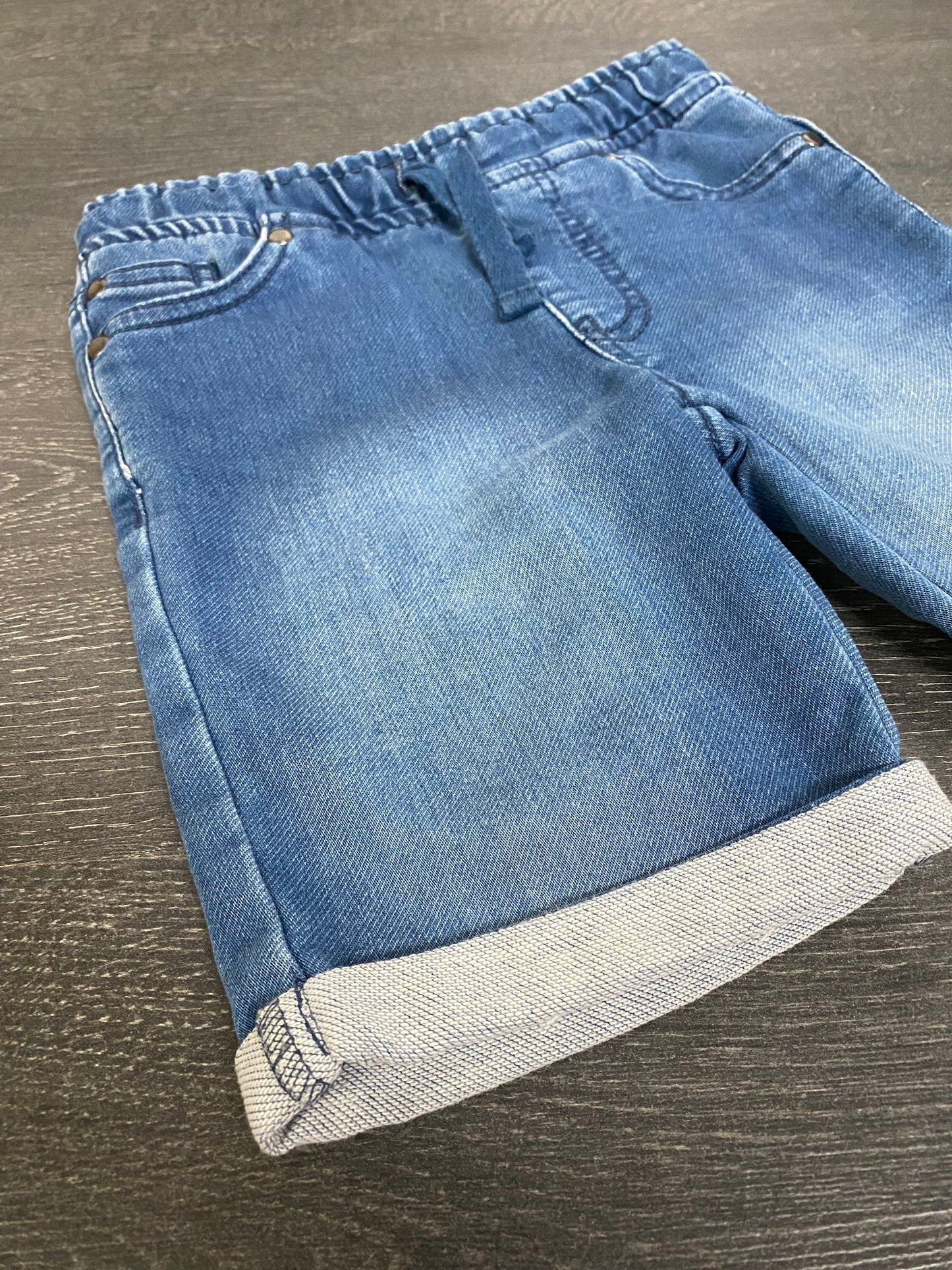 Friperie - short - 4 ans - wifi
