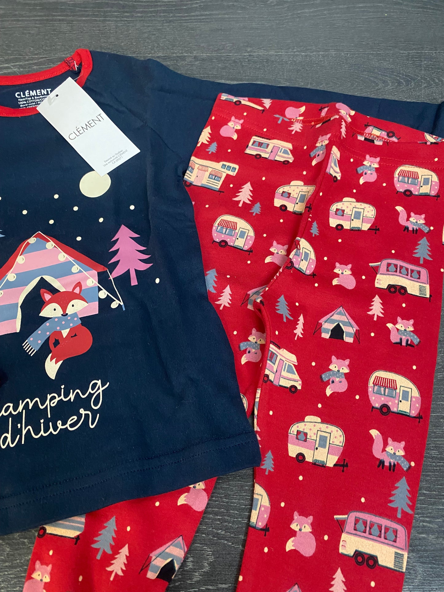 Clement - 5 ans - pyjama - neuf