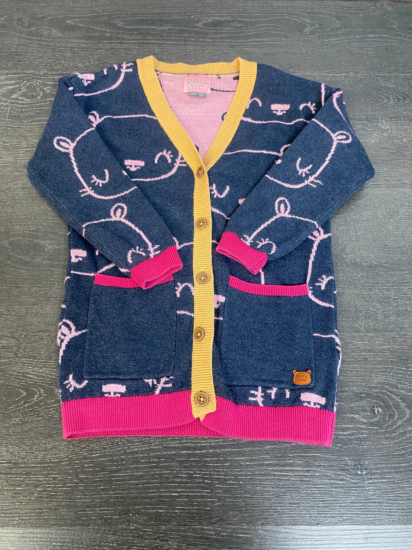 Friperie - bien lire ma description - 2 items imparfaits sur cette annonce - 4 ans - souris mini