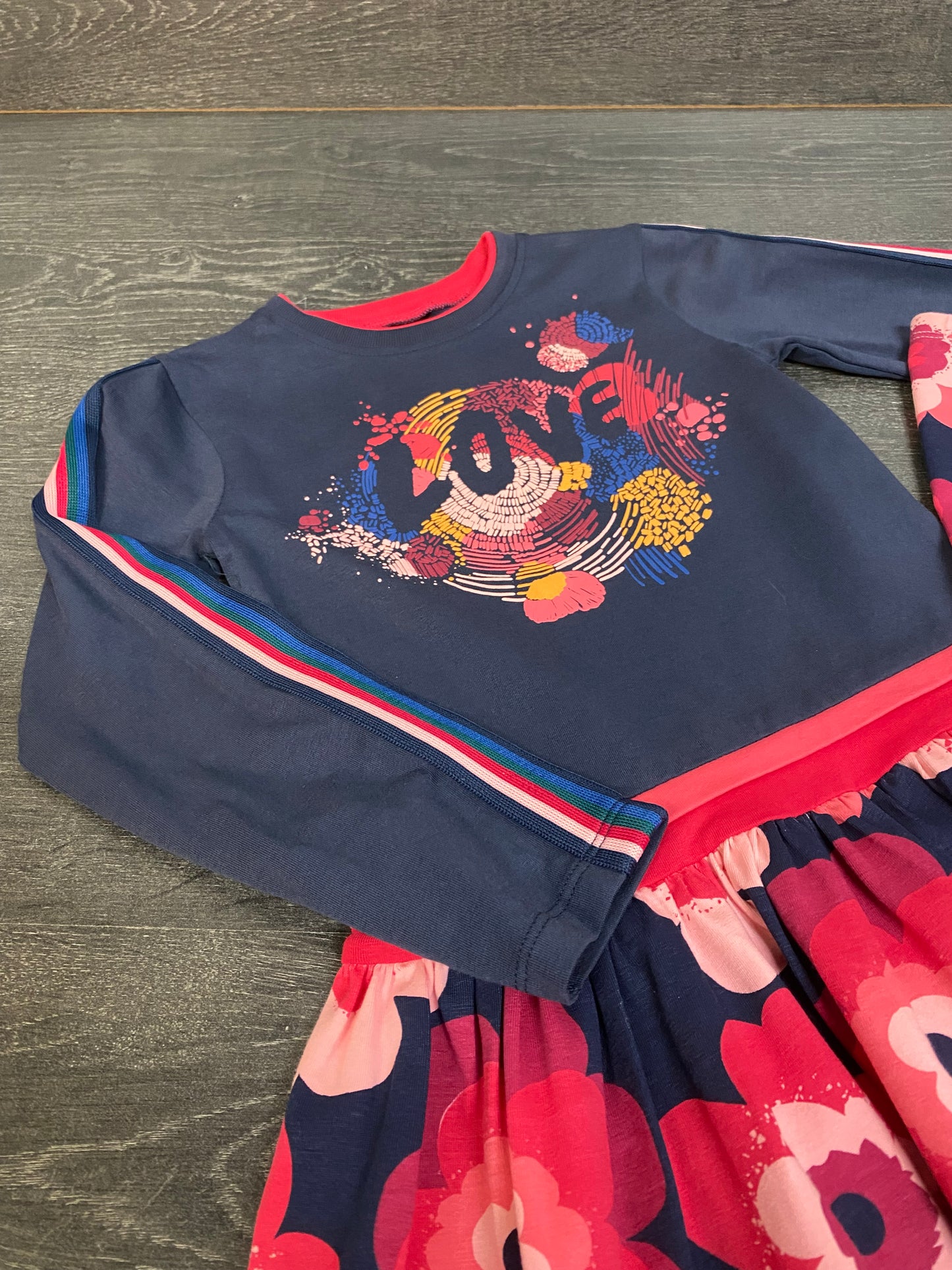 Reservé cassandra biron Neuve sans etiquette - robe et legging - 4 ans - nano -