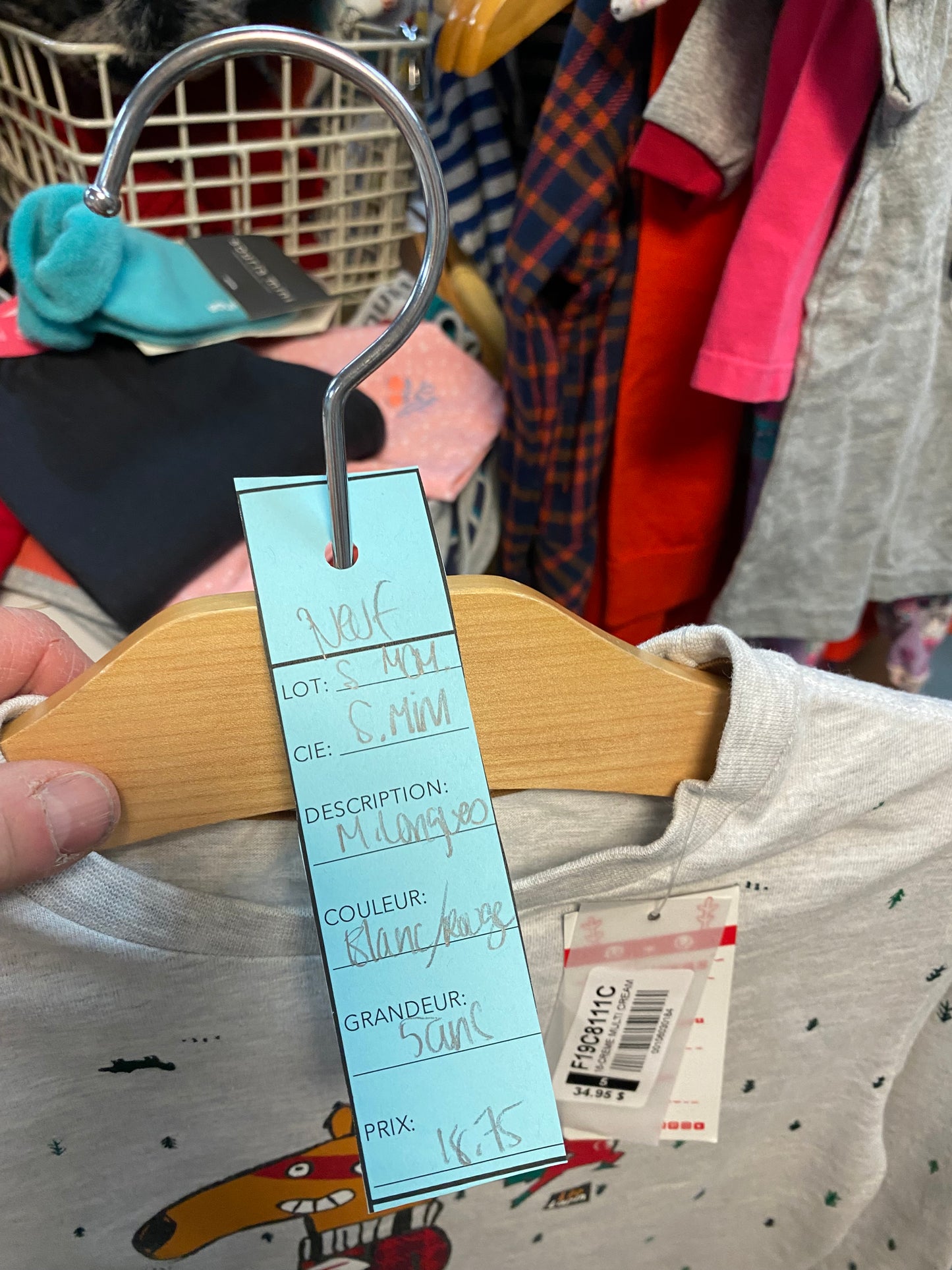 Neuf - souris mini - 5 ans - m. Longues