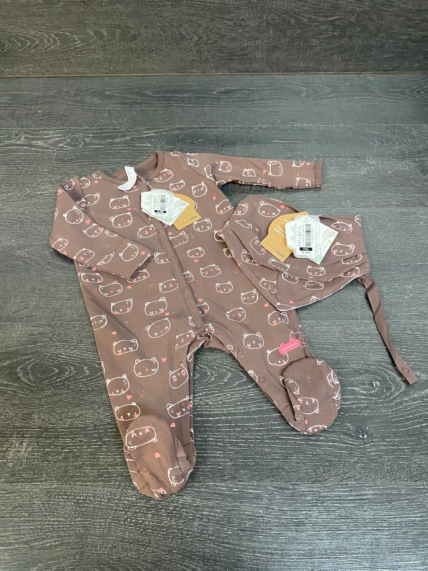Promo 25$ - pyjama et bavoir - 3-6 mois et tul - neuf - souris mini