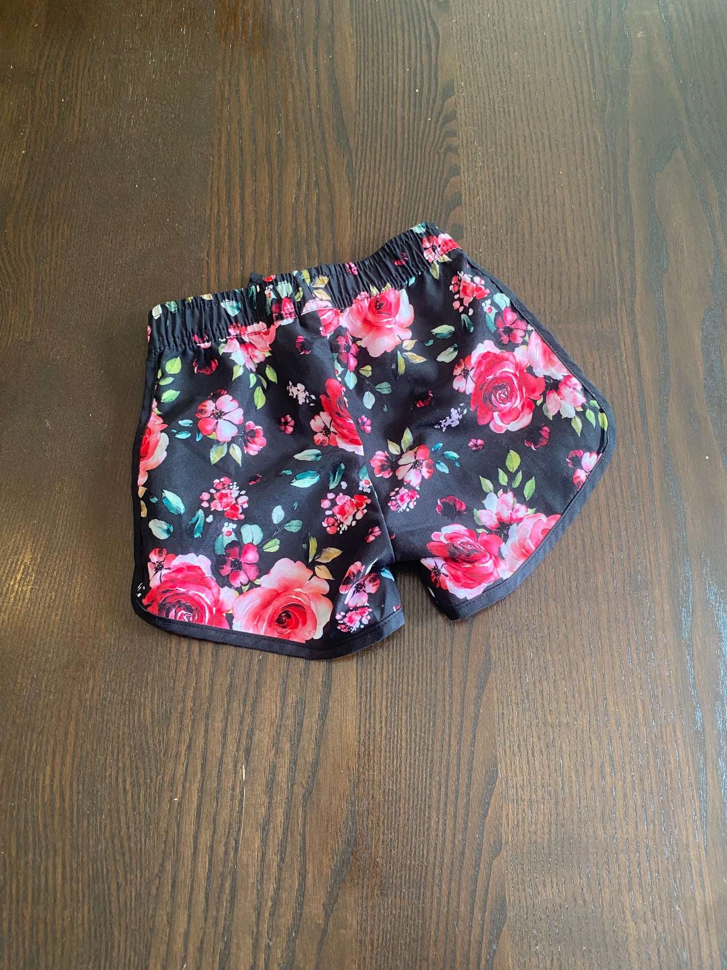 Reservé - Friperie - Short 2x2 - comme neuve -