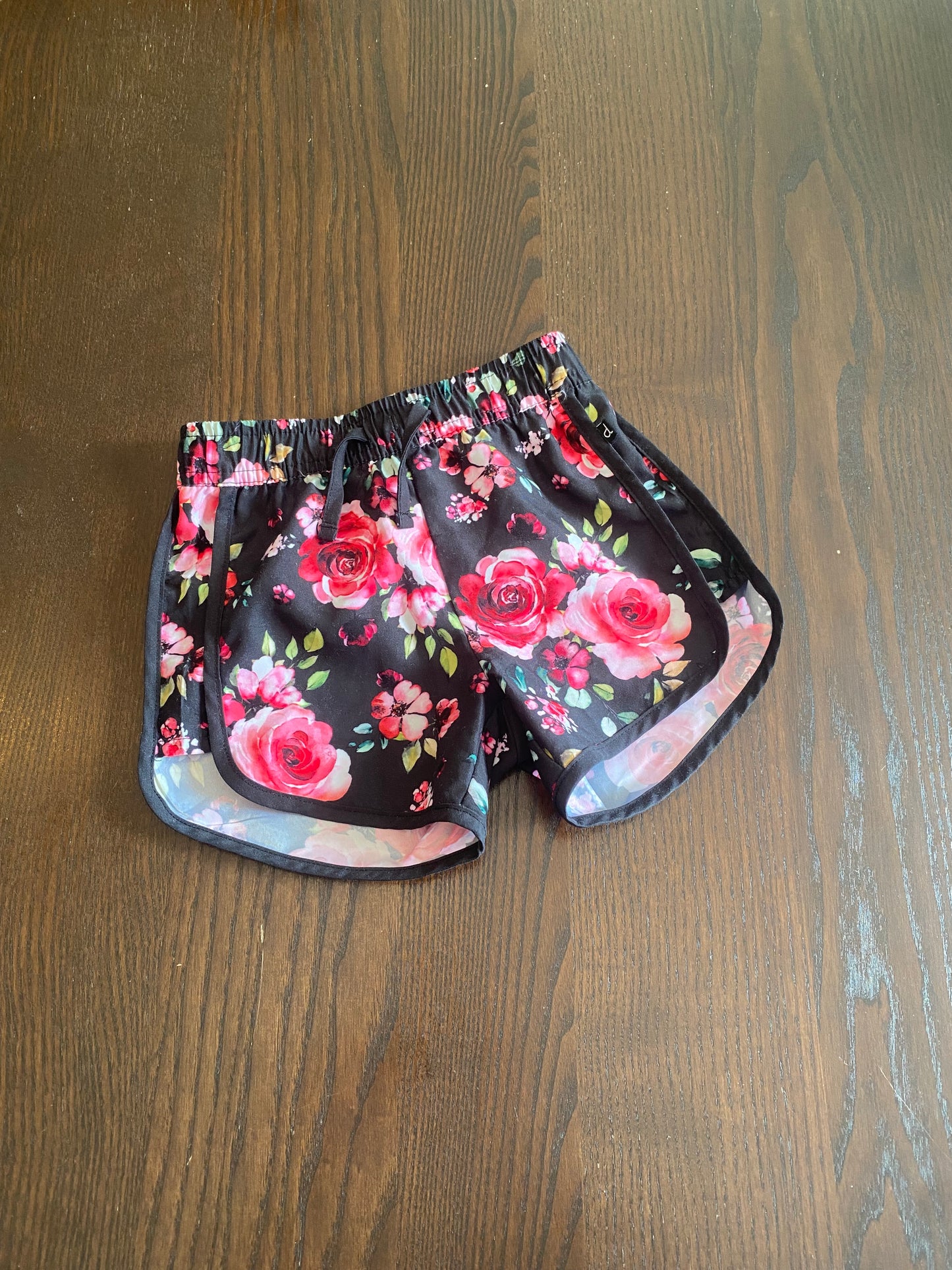 Reservé - Friperie - Short 2x2 - comme neuve -