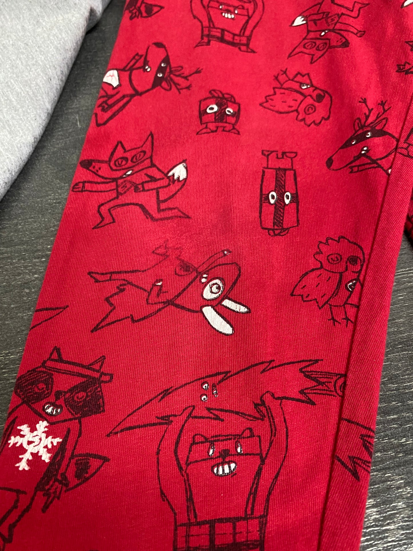 Friperie - mini qq chose sur un genou - souris mini - 5 ans - pyjama