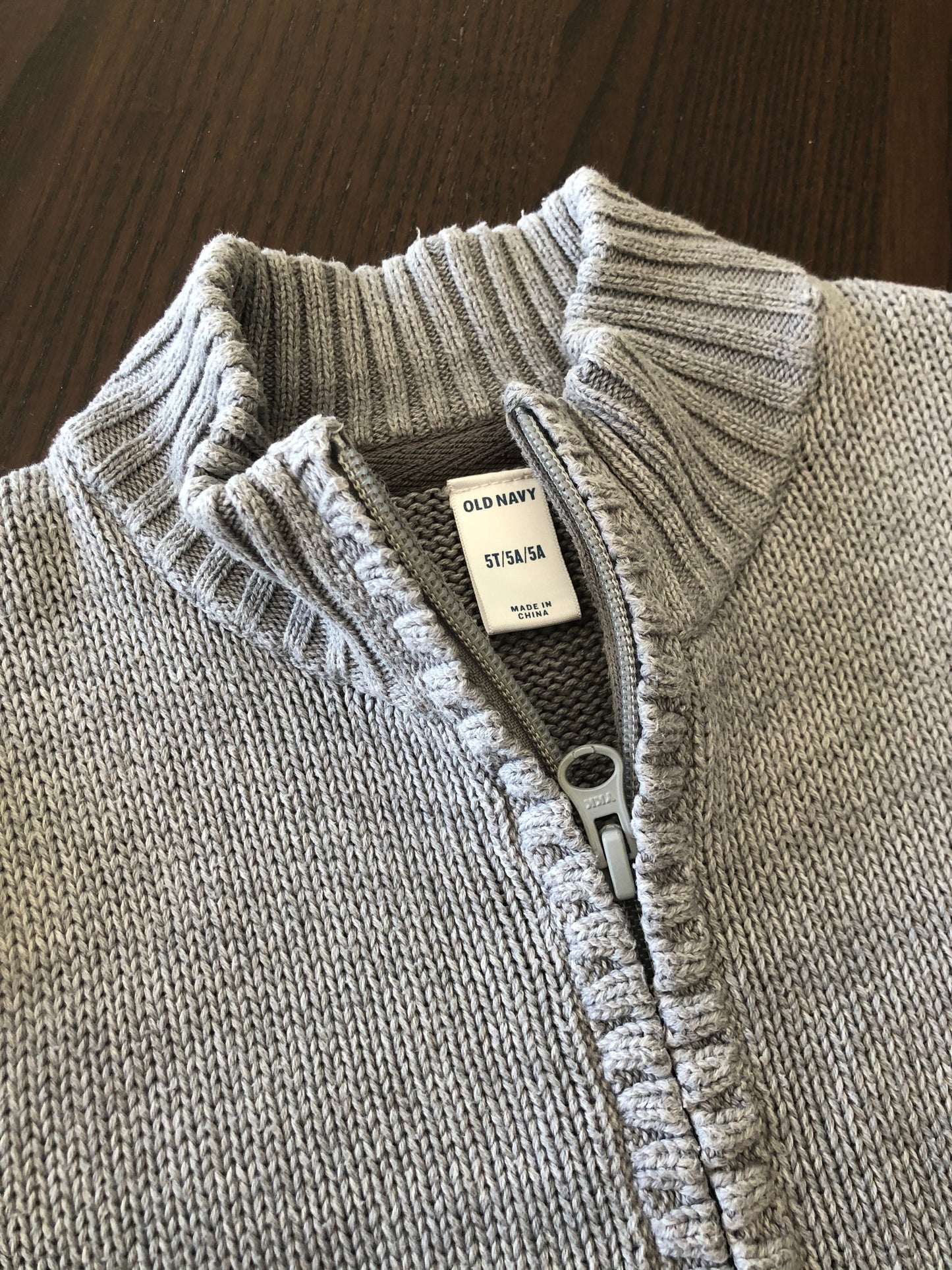 Veste tricot - old navy - 5 ans - friperie