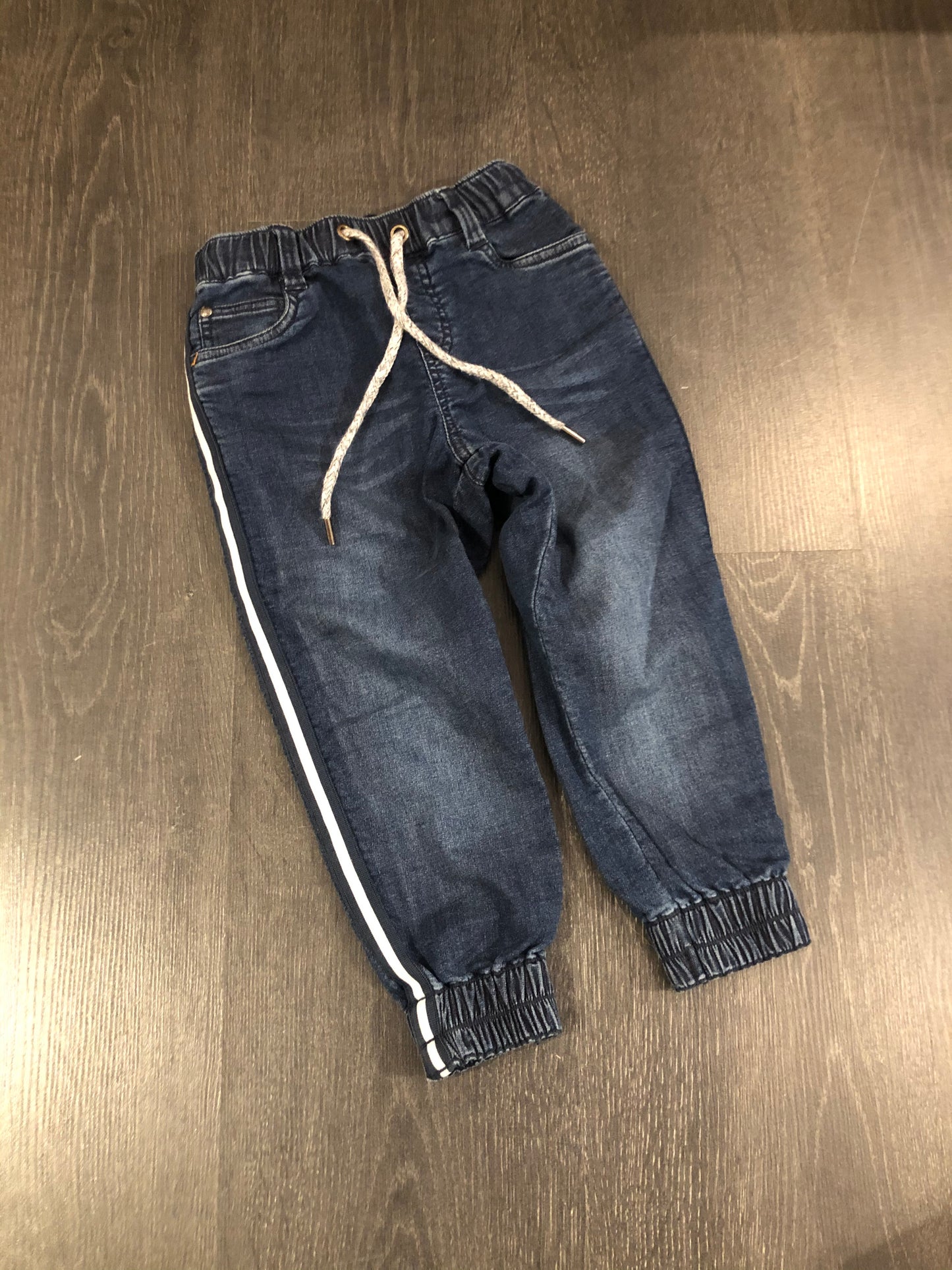 Jeans mou - souris mini - 3 ans - echantillon