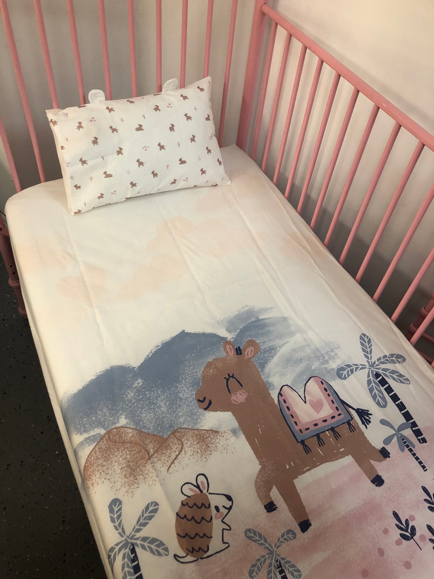 Literie et oreiller bebe - souris mini