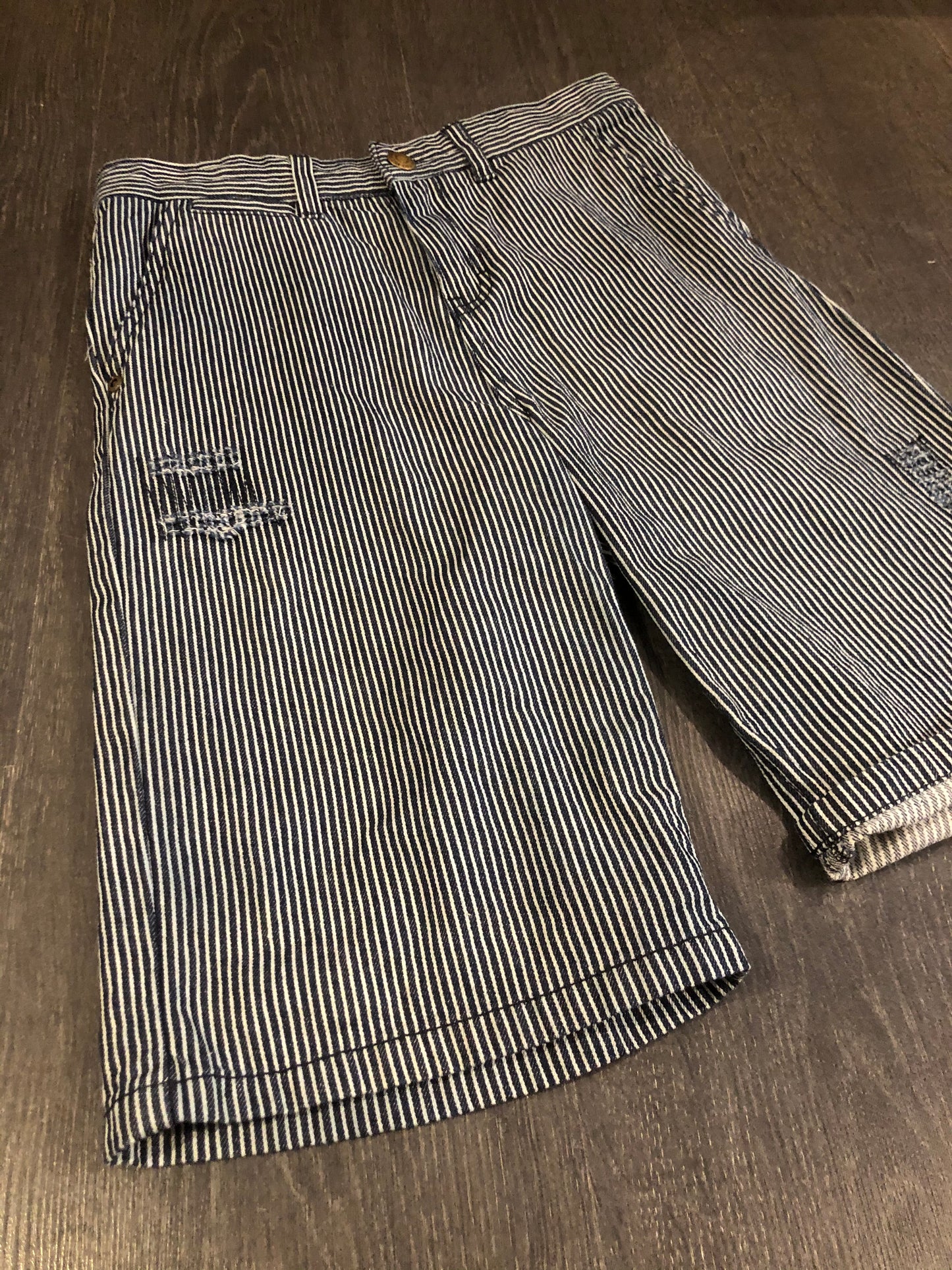 PROMO 10$ - Bermuda -sourismini - 12 ans