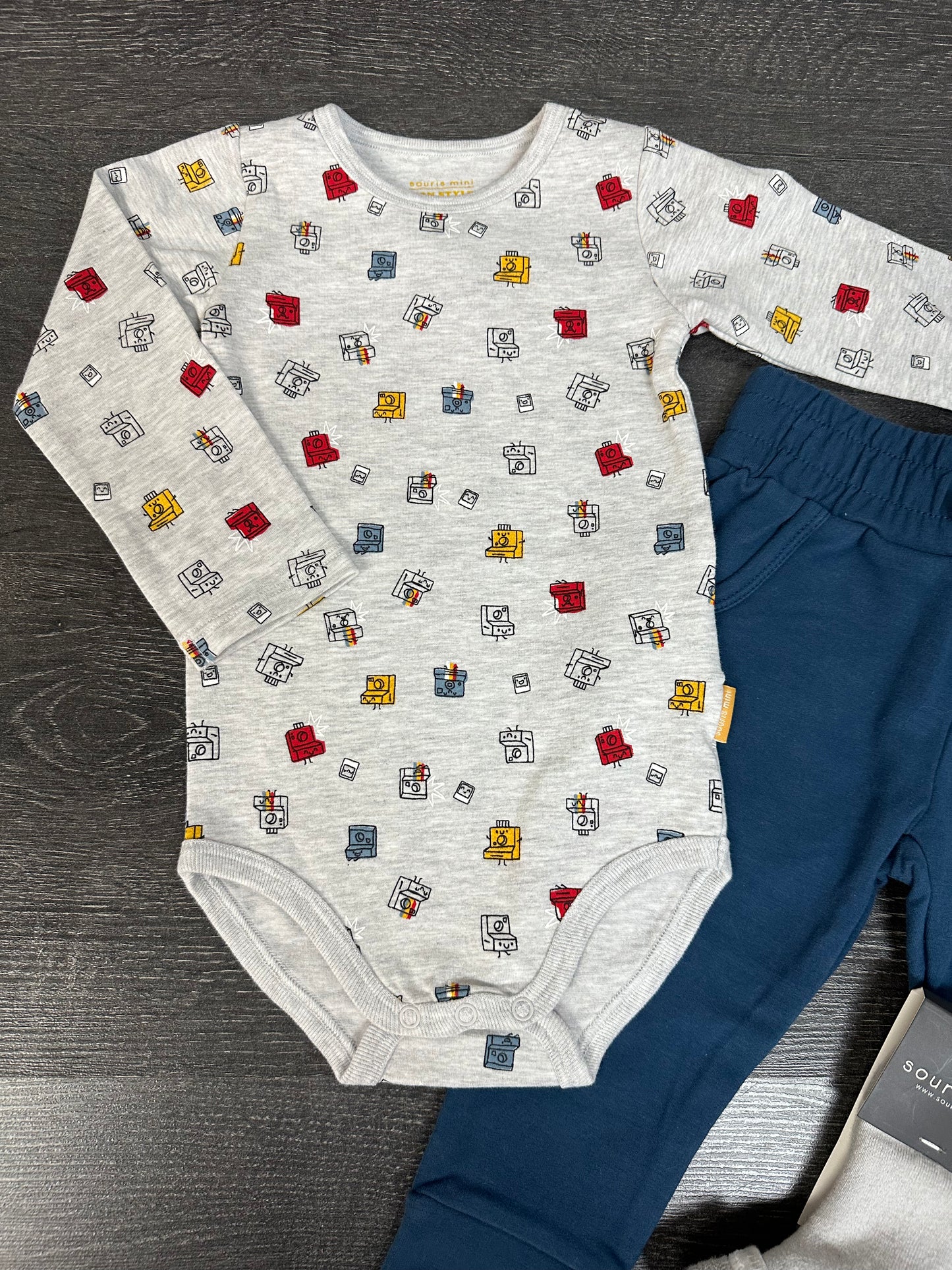 Ensemble bebe garçon 9-12 mois