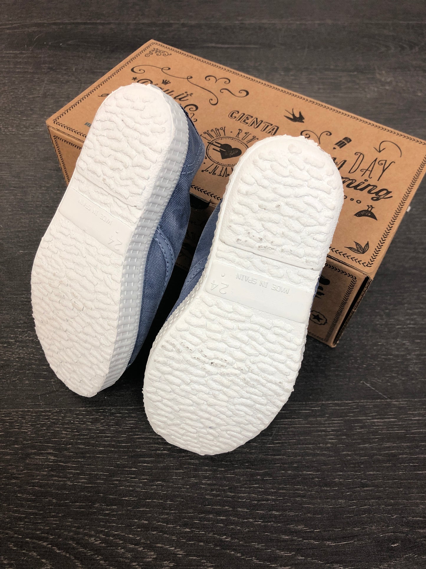 Souliers qui sentent bons - cienta - gr 24