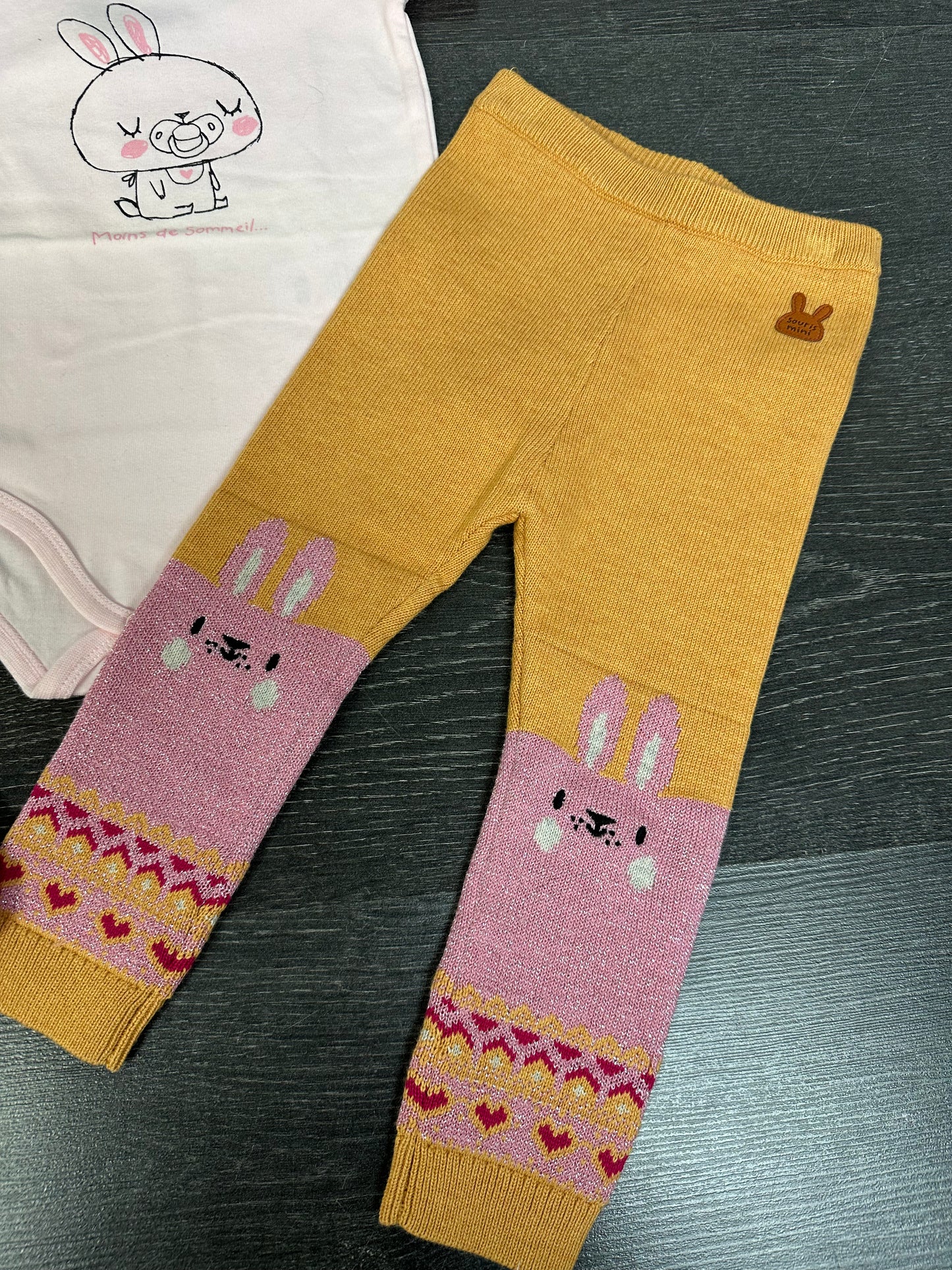 Ensemble petit lapin bébé fille 12-18 mois