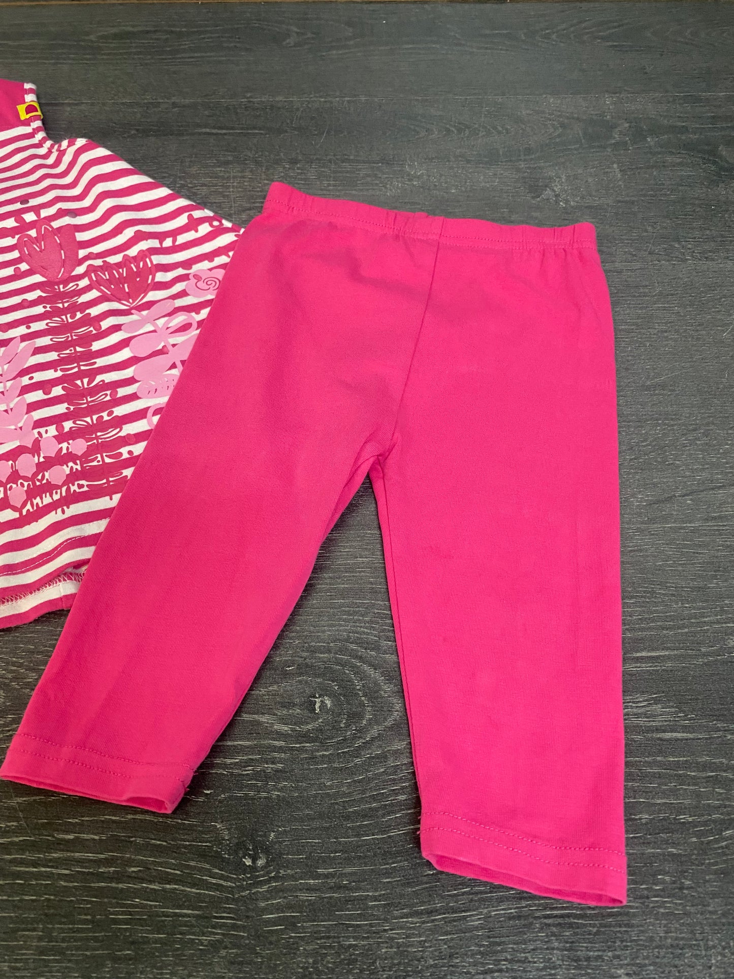 Friperie - 2x2 - 24 mois - fuschia