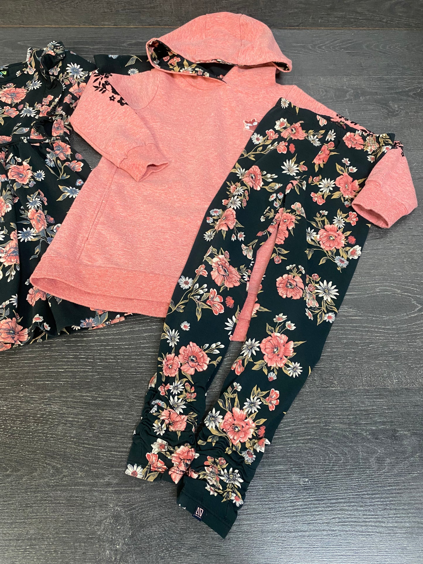 Rservé karine gariepy - Friperie - 4 ans - nano - 3 mcxe