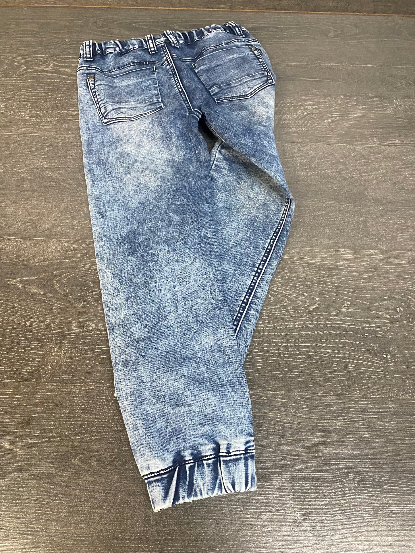 Friperie - jogger - 2x2 - 8 ans