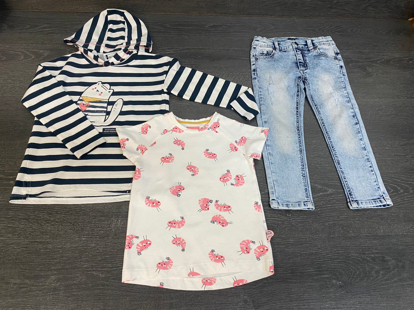 Sandra ch Neuf et comme neuf - souris mini et 2x2 - 4 ans