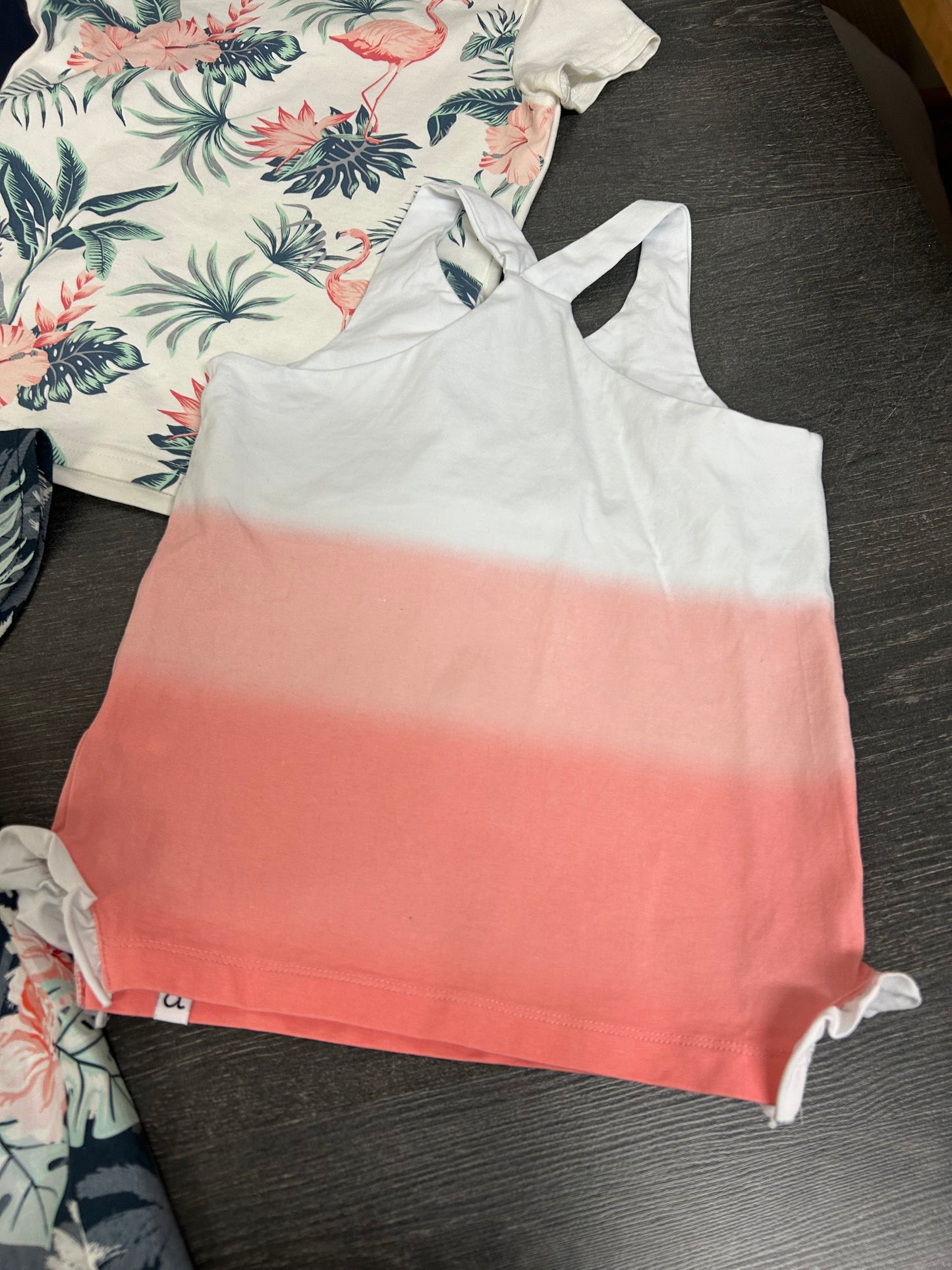 Reservé - I.s. Neuf, comme neuf et usagé - 6 ans - nano, 2x2 et h&m
