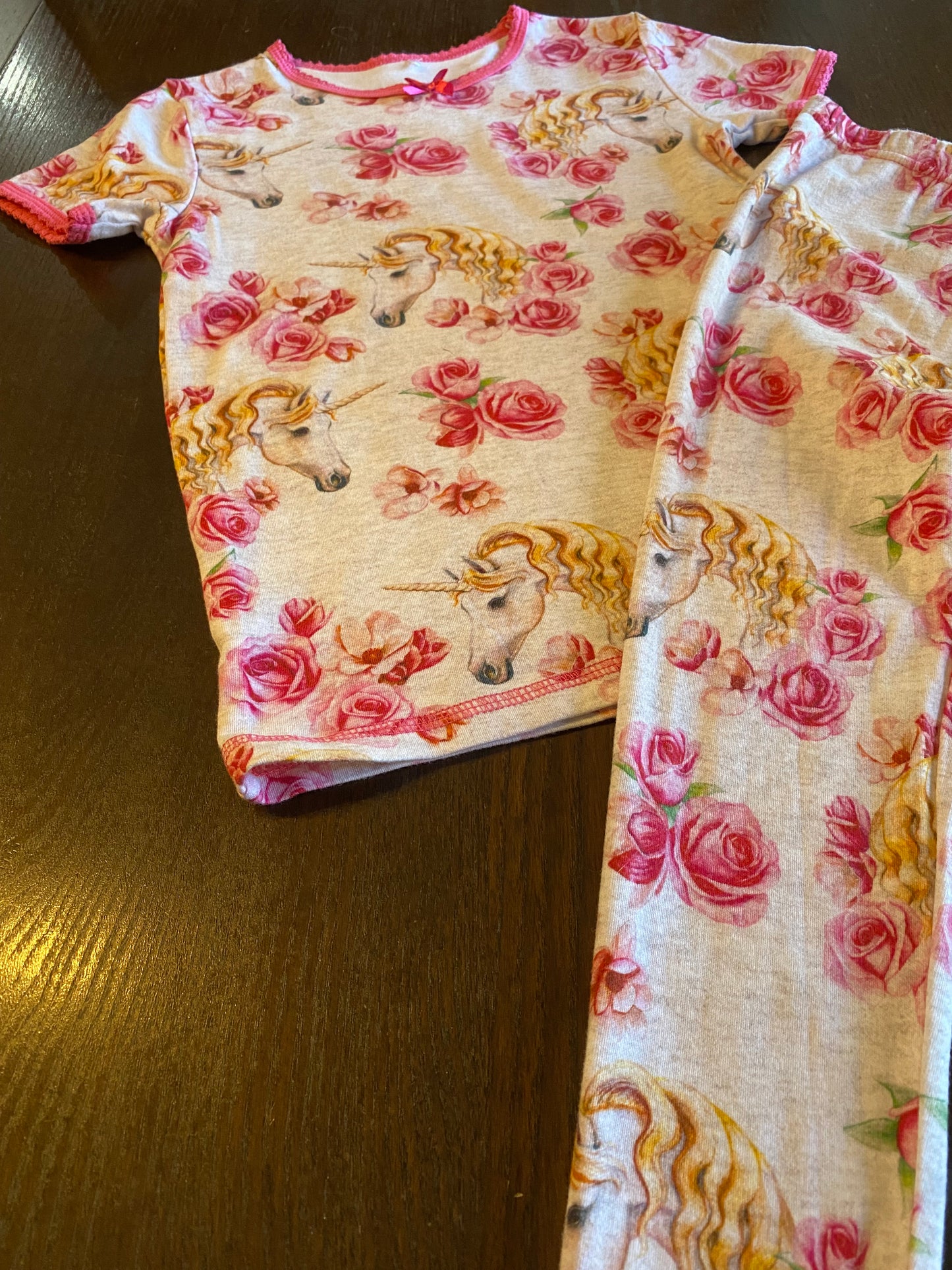 Reservé - cassandra biron - Friperie - 2x2 - pyjama - 6 ans