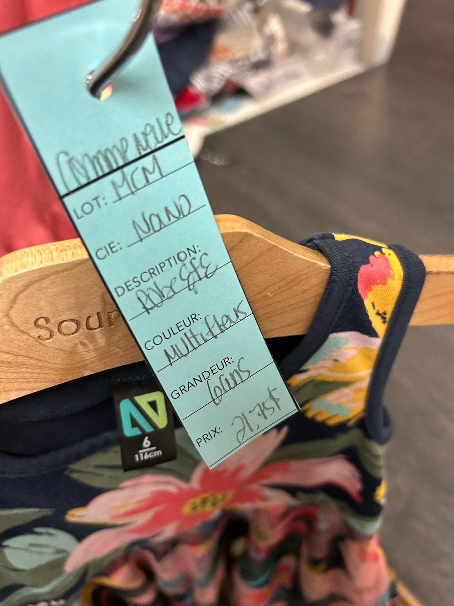 Comme neuve - nano - robe été - 6 ans